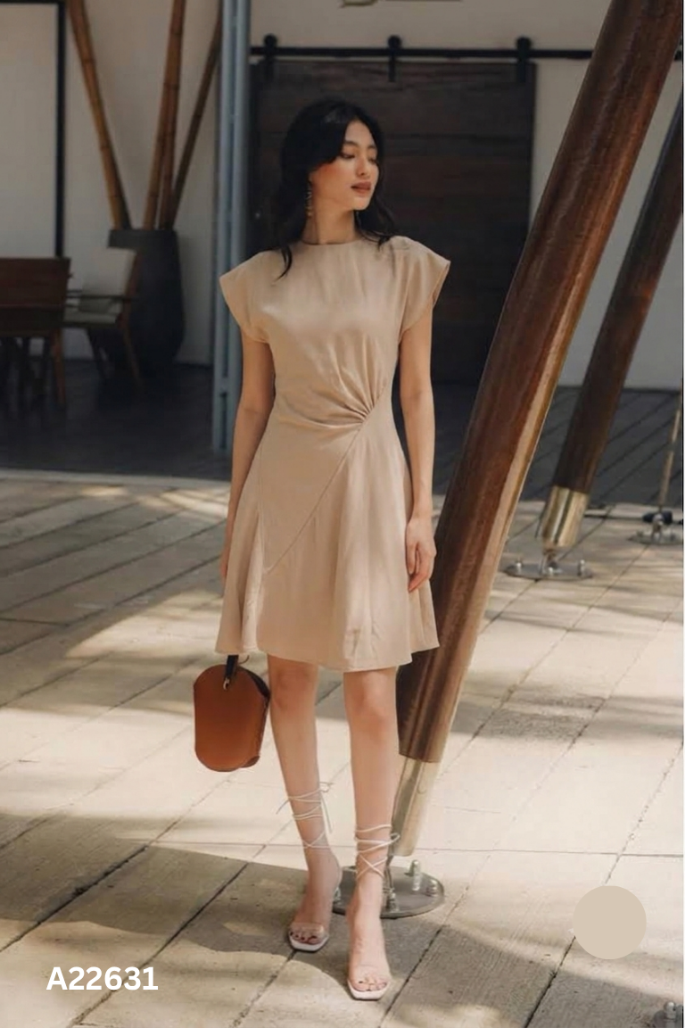 Váy nâu ngắn EVERLUXE