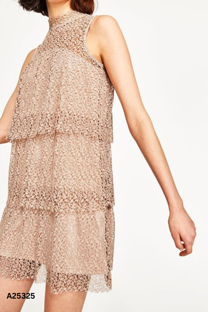 Váy ren be ZARA xếp tầng