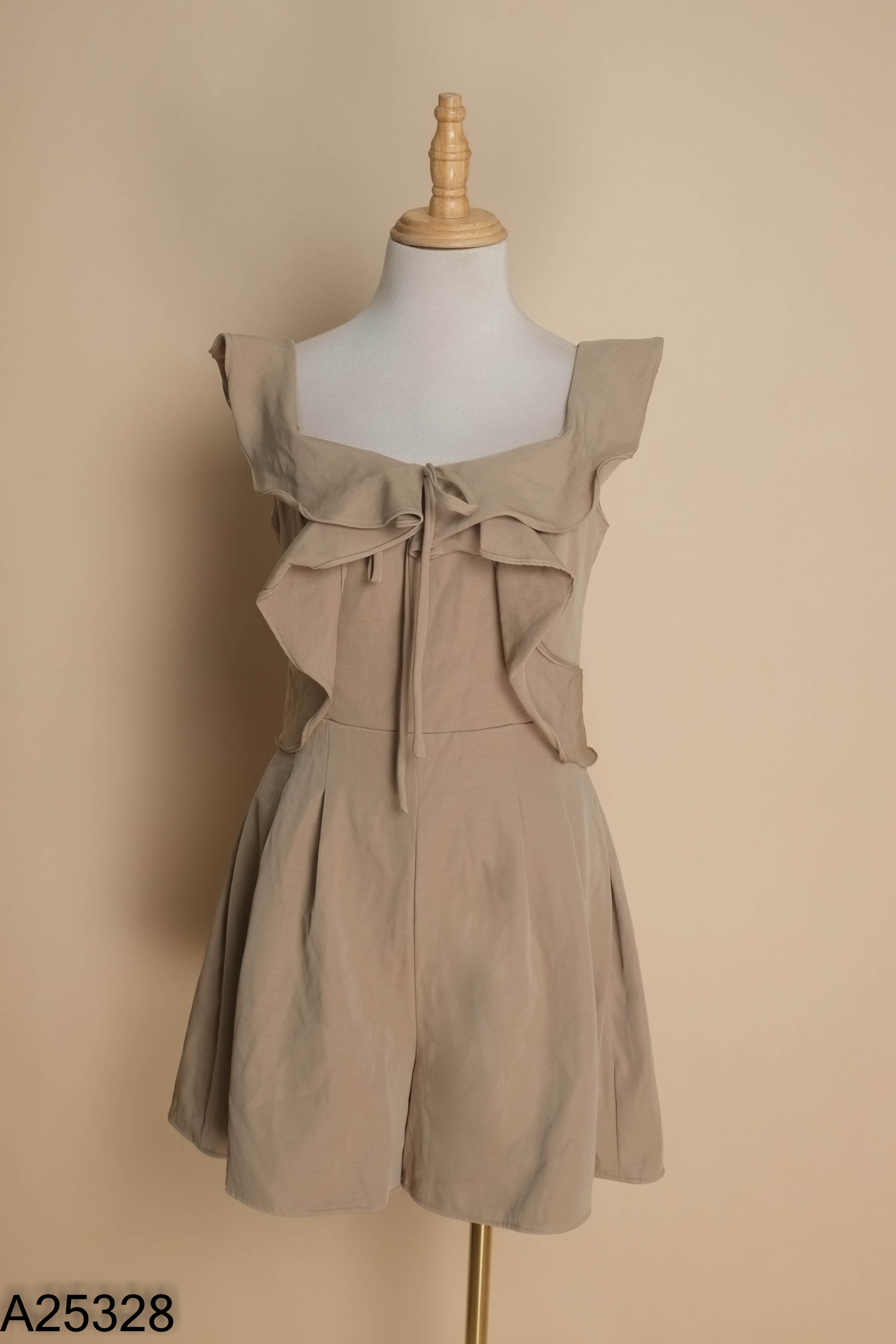 Jumpsuits JOON xanh rêu viền bèo