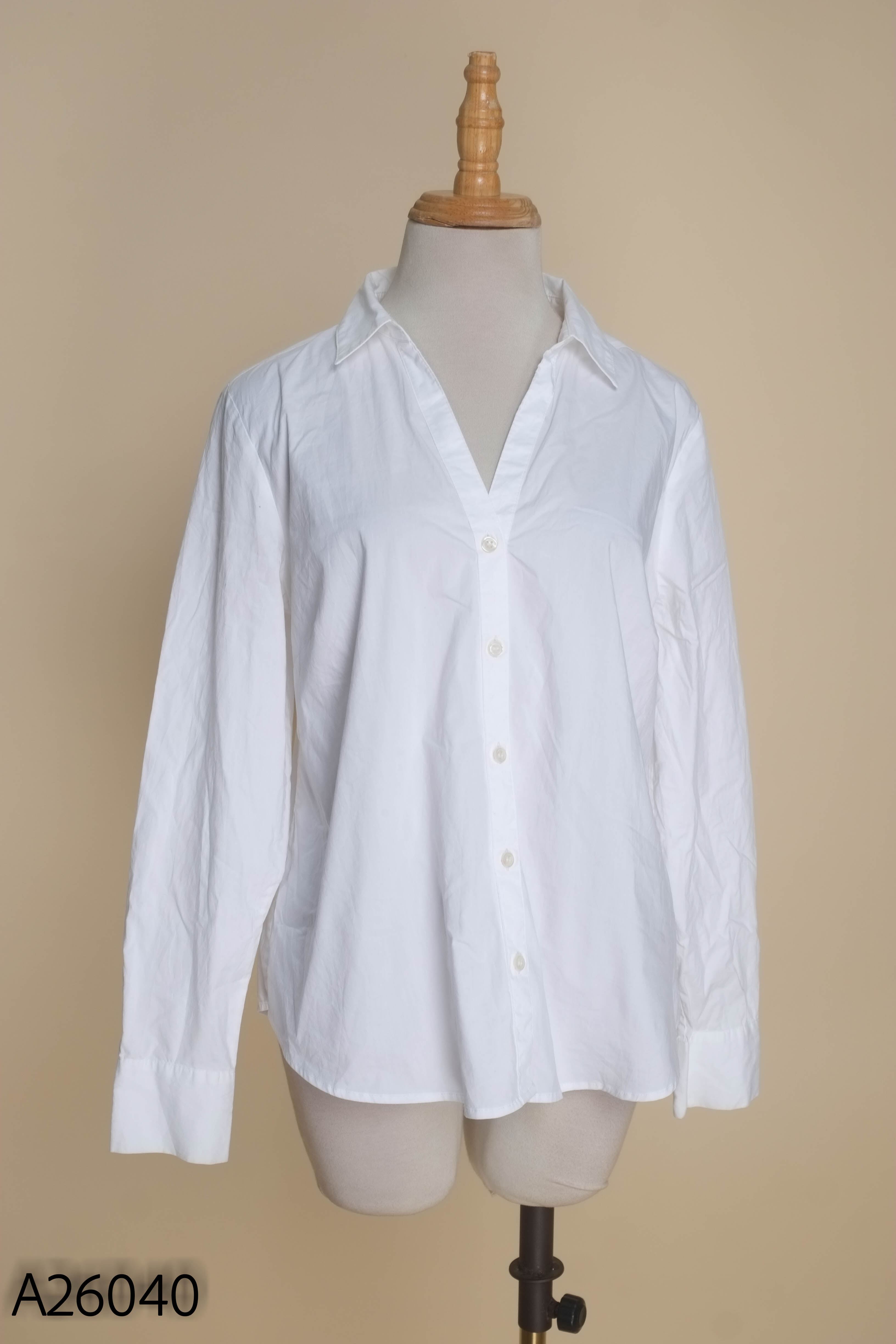 Áo sơ mi trắng H&M trơn