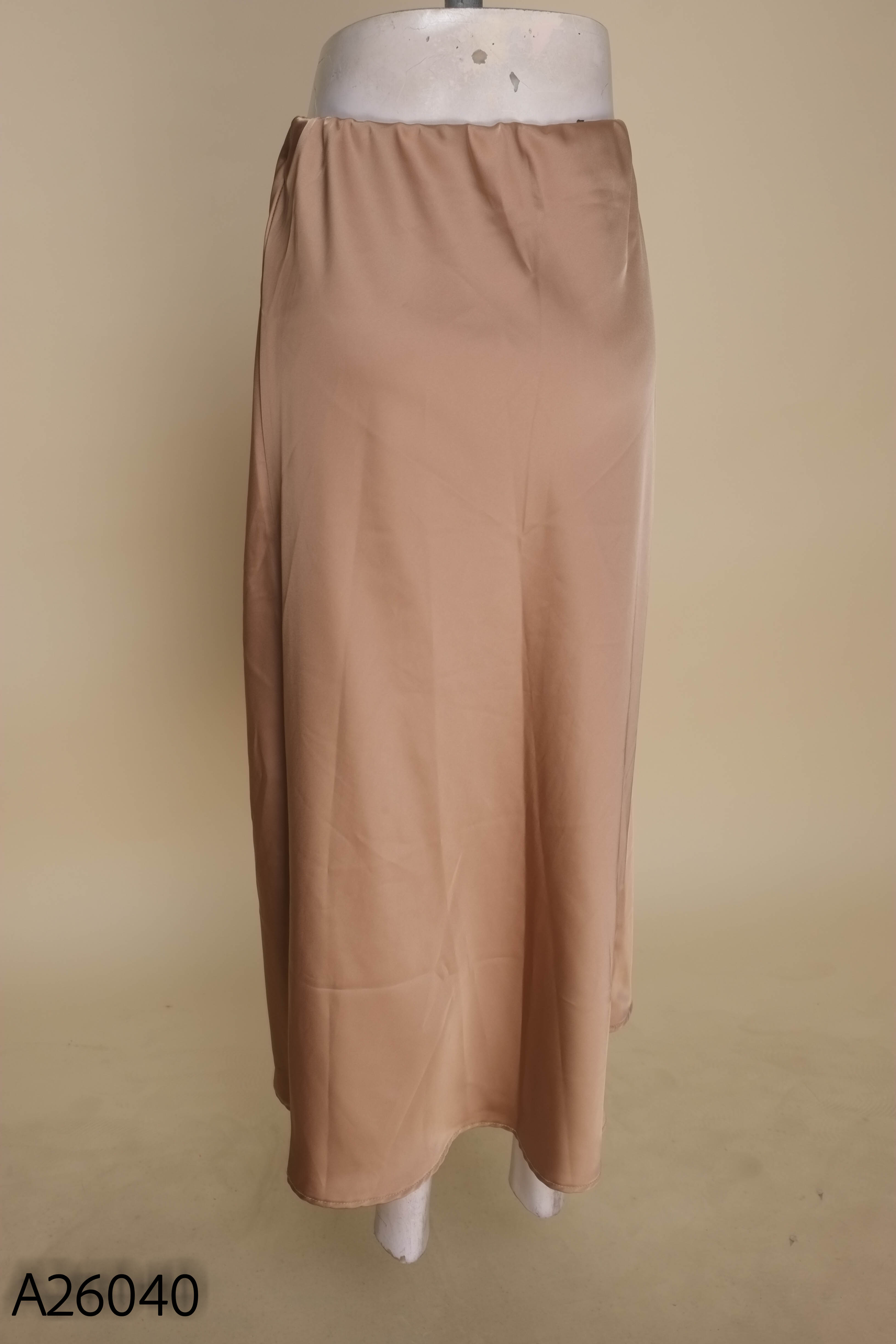 Chân váy lụa nâu ZARA