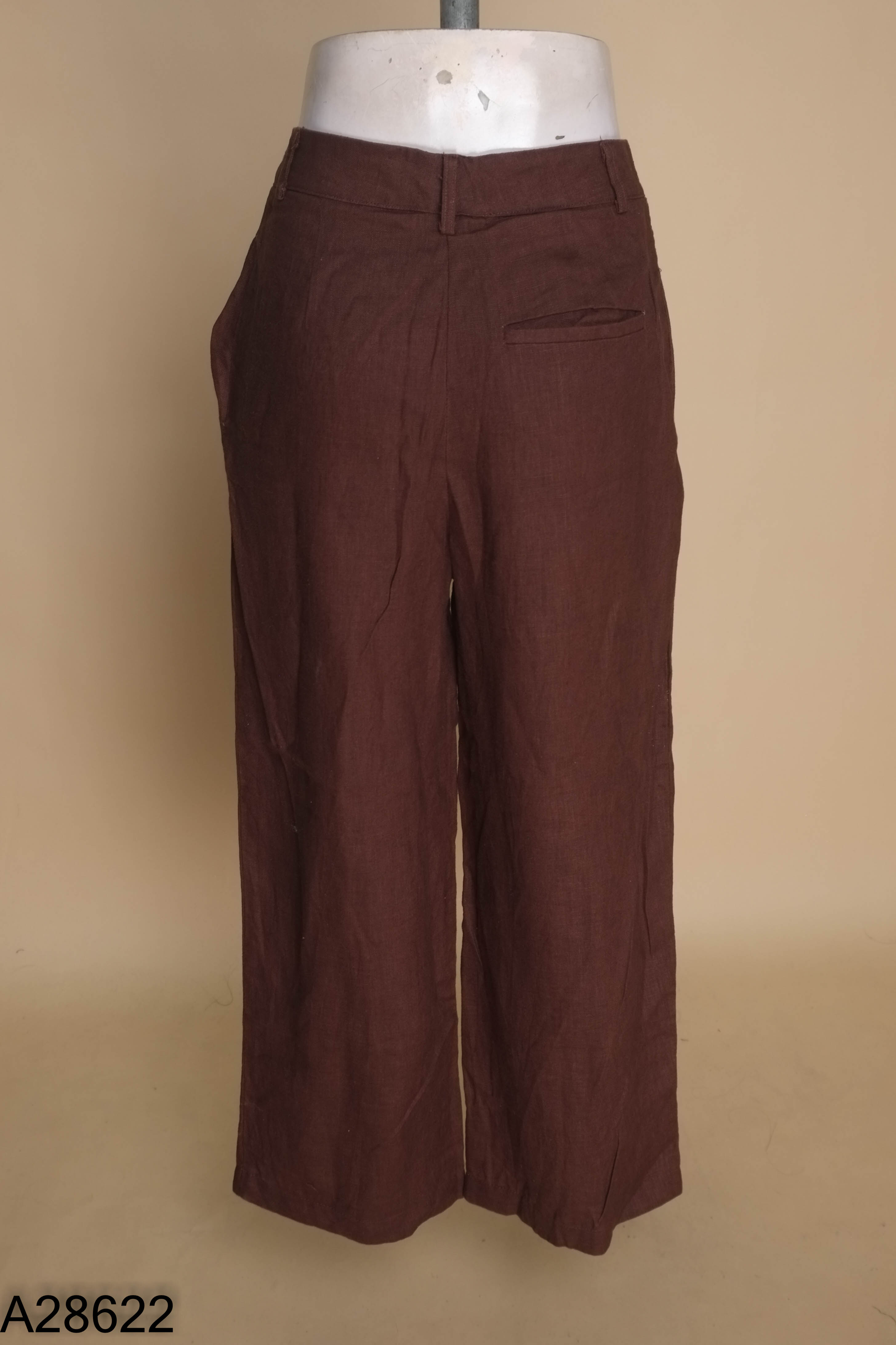 Quần linen nâu đậm
