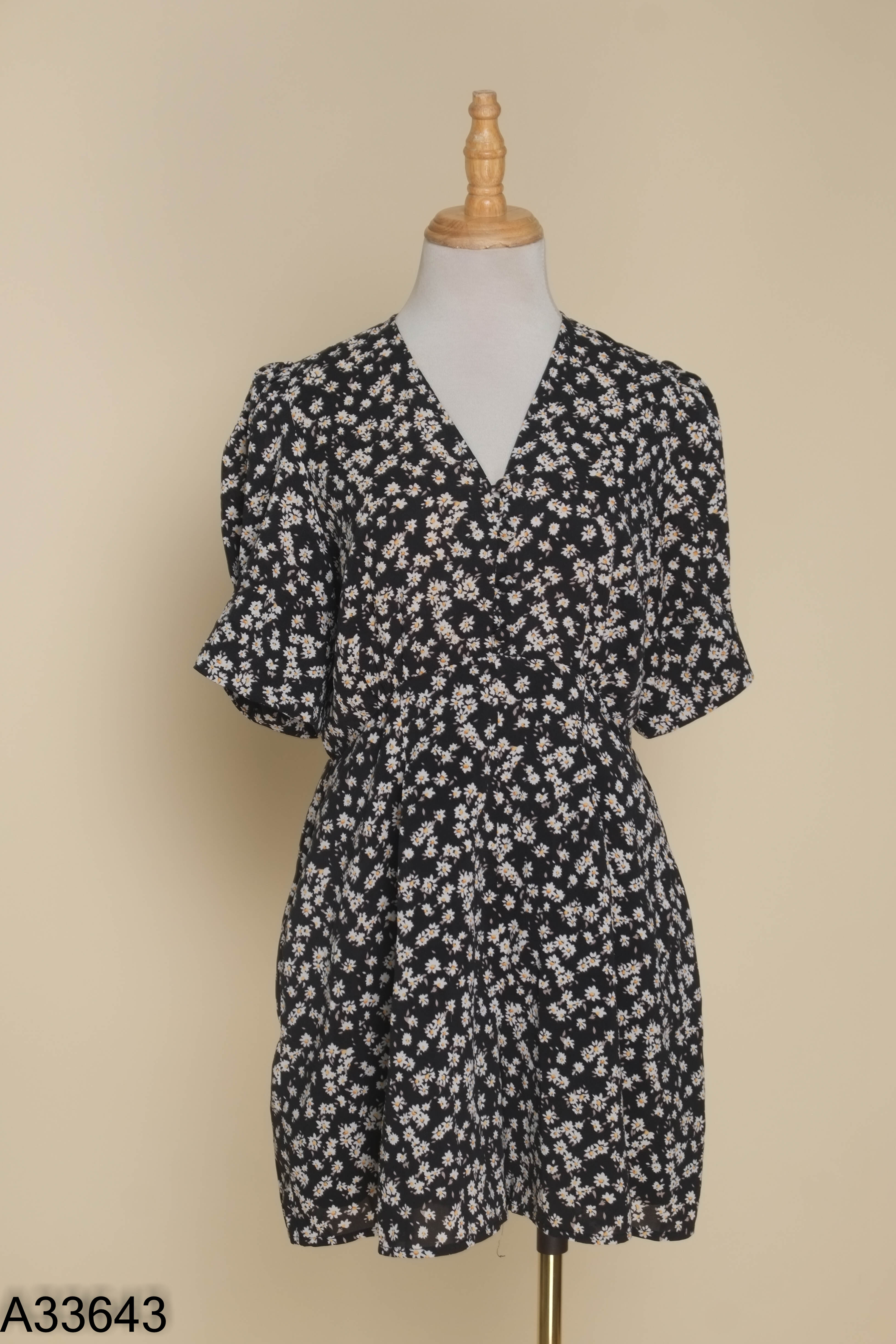 Váy ADORE DRESS đen họa tiết
