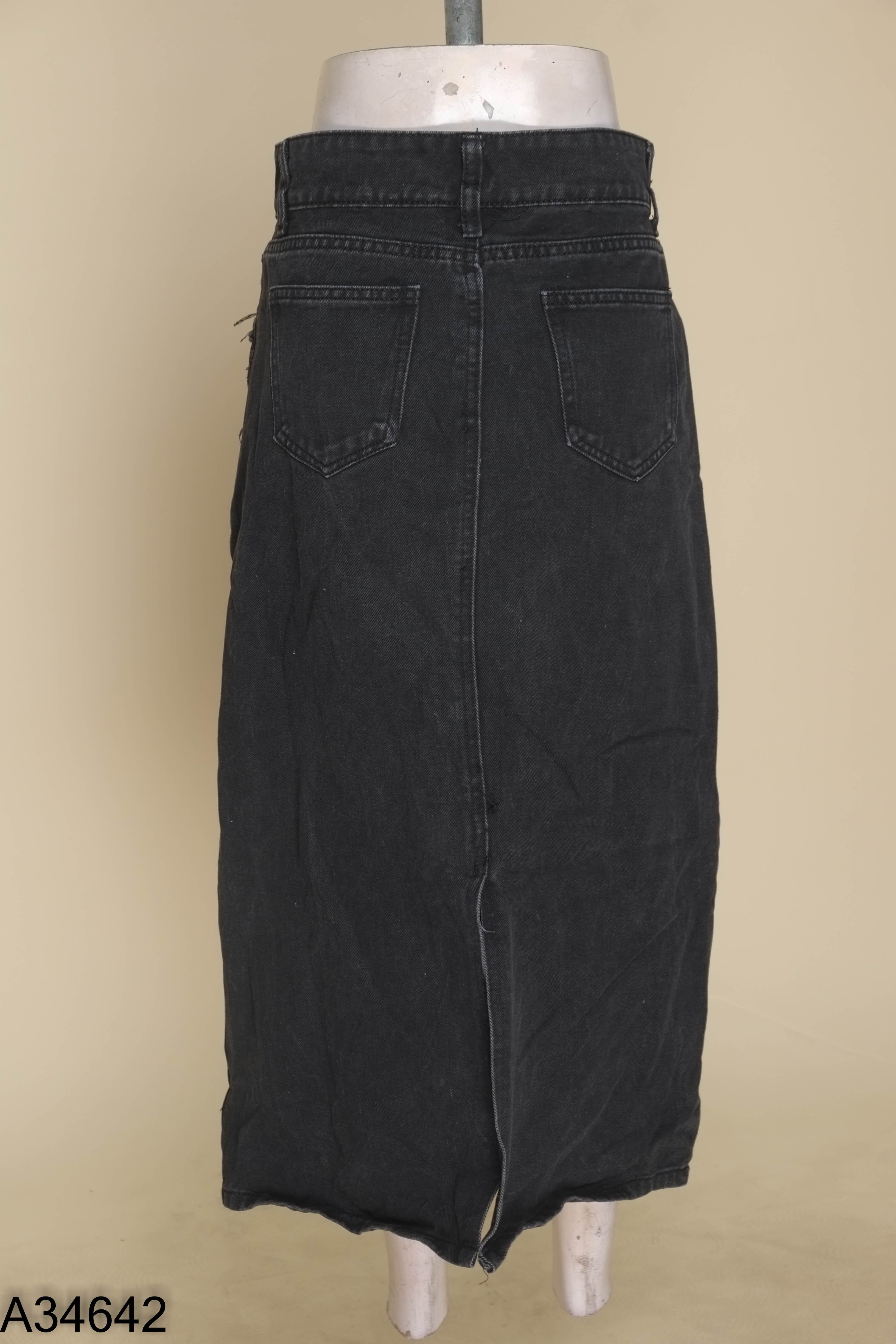 Chân váy jeans đen trơn dài