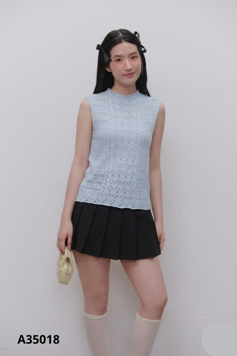 Set Áo ren trắng sát nách + Chân váy đen xếp ly