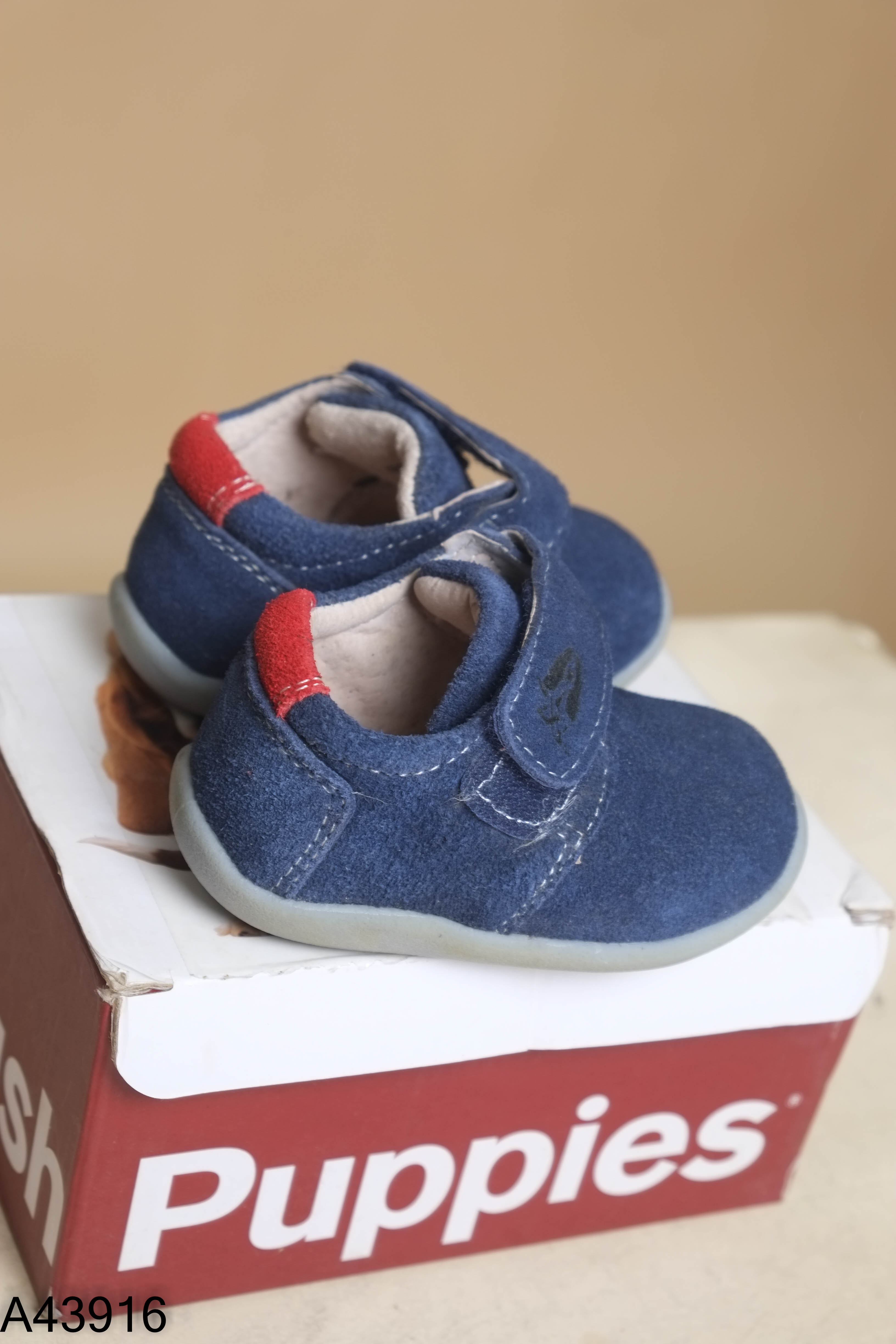 Giày xanh da lộn KIDS