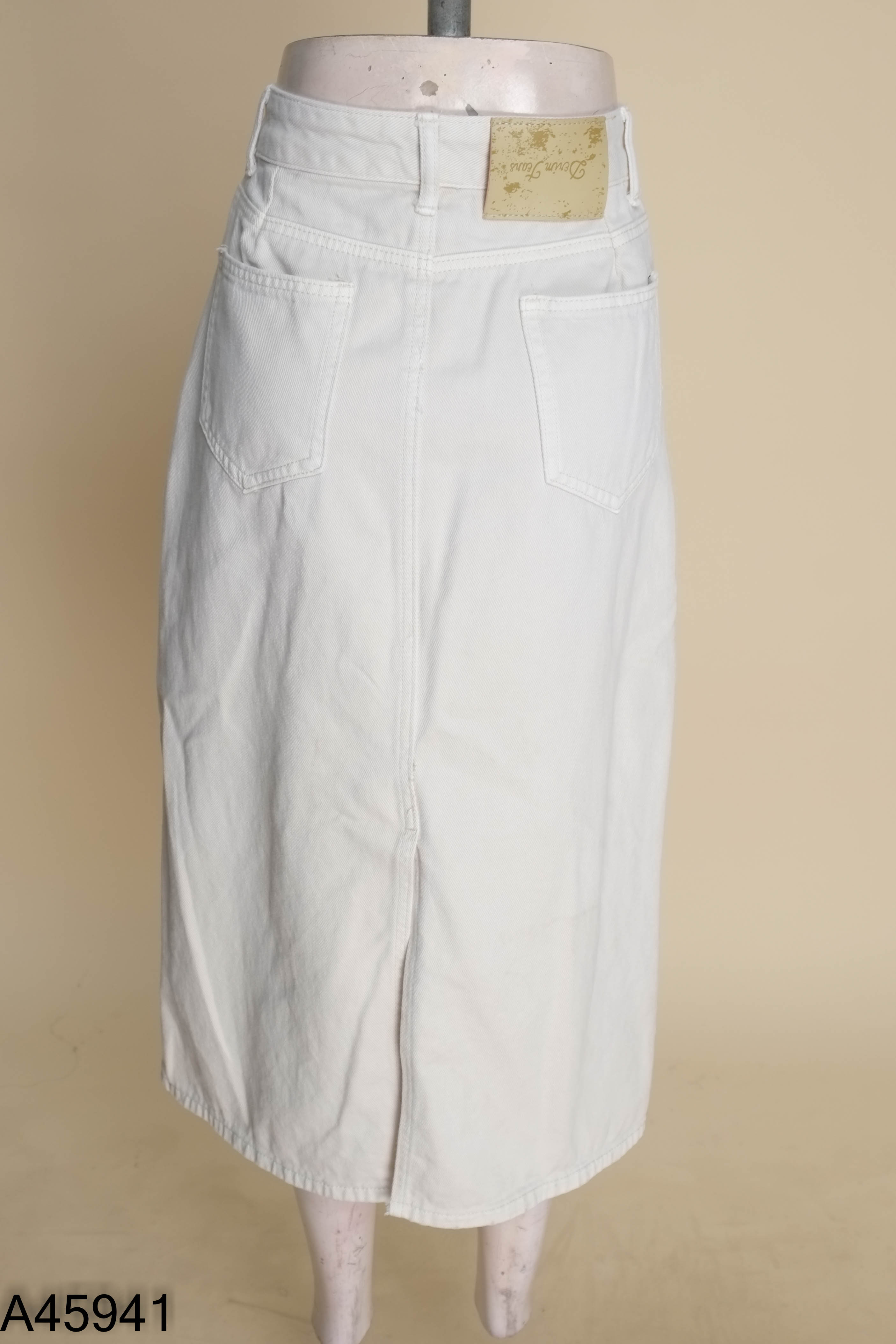 Chân váy jeans be trơn