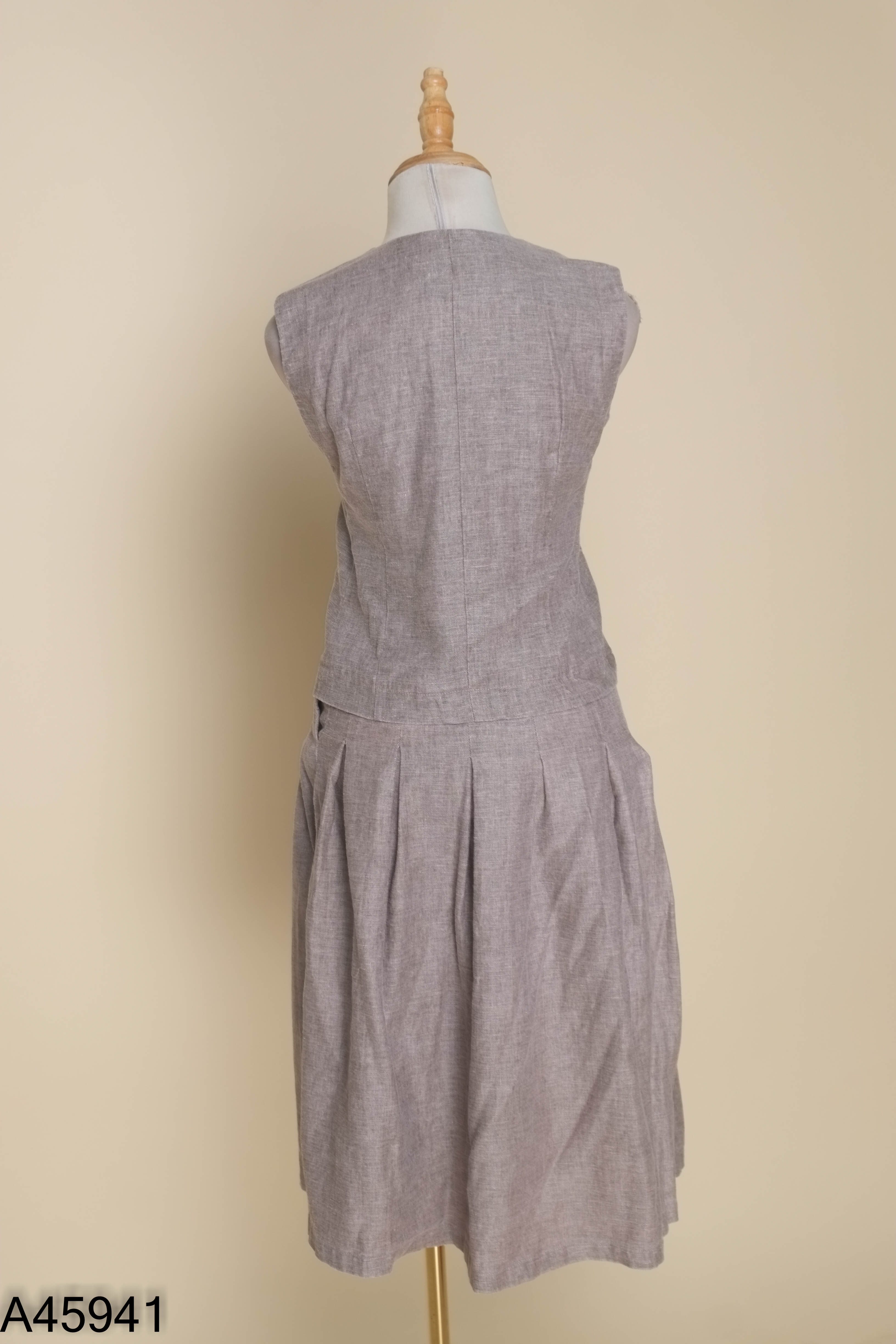 SET Áo linen sát nách + chân váy dài