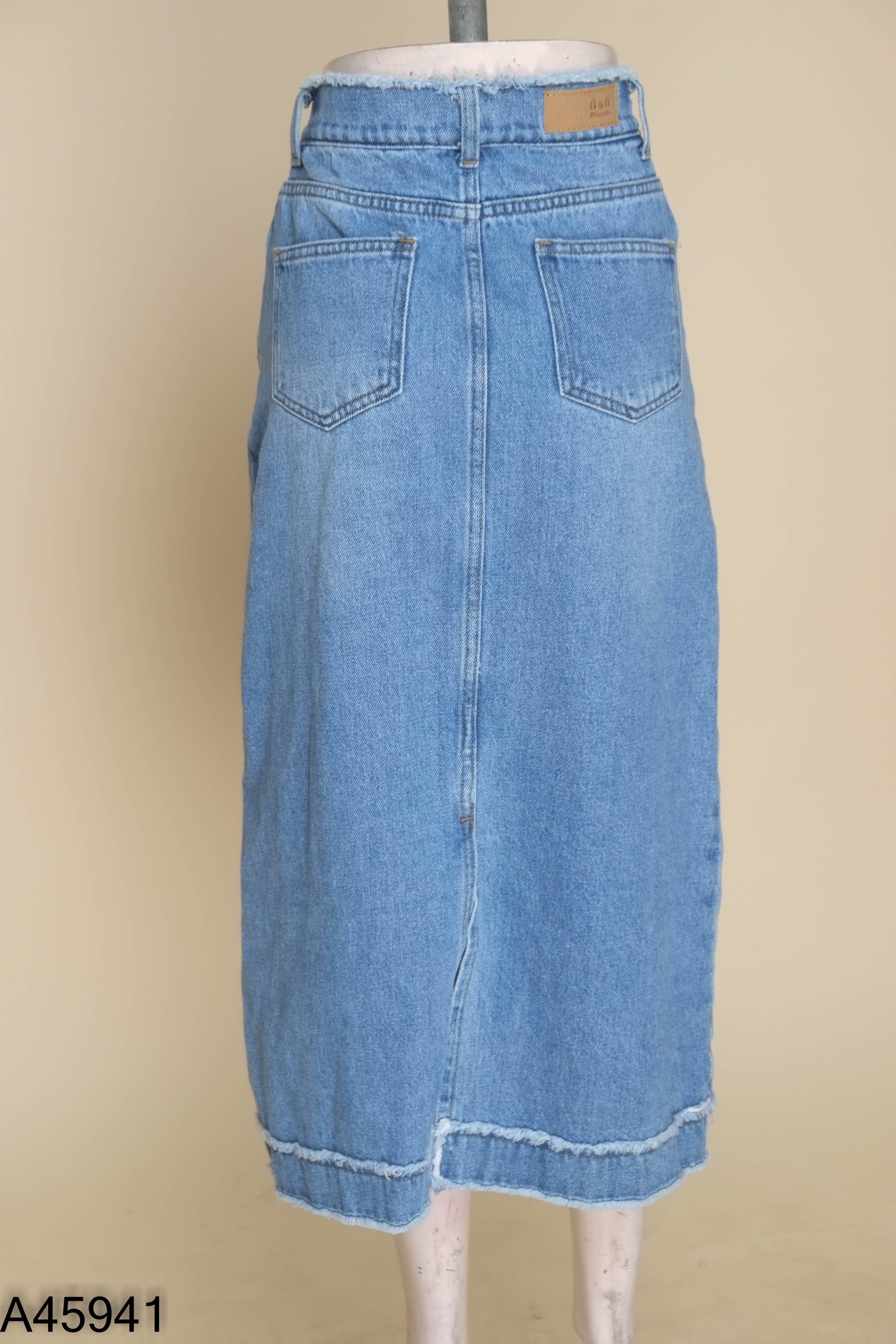 Chân váy jeans xanh tua rua