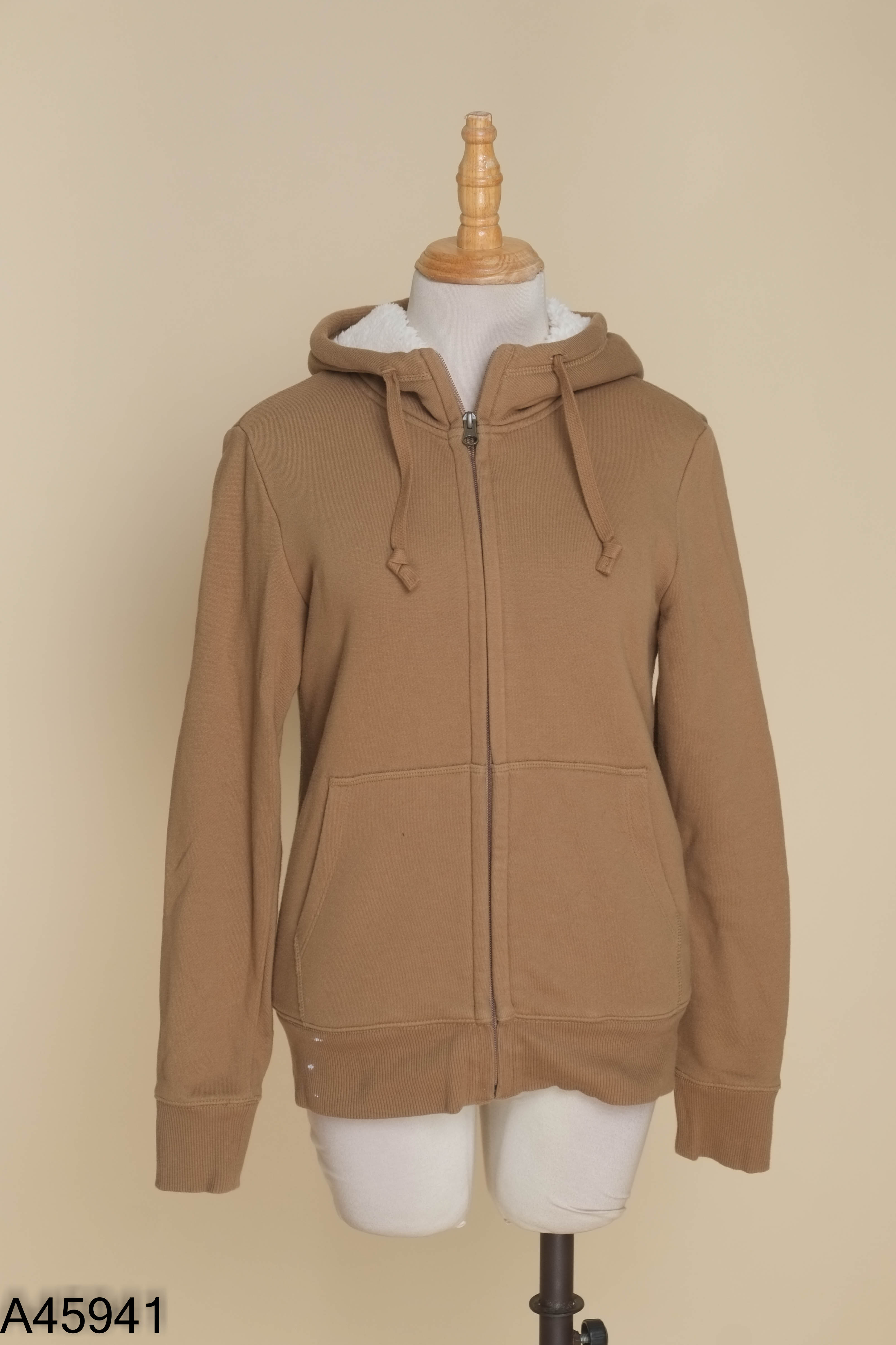 Áo khoác UNIQLO nâu lót lông mũ liền