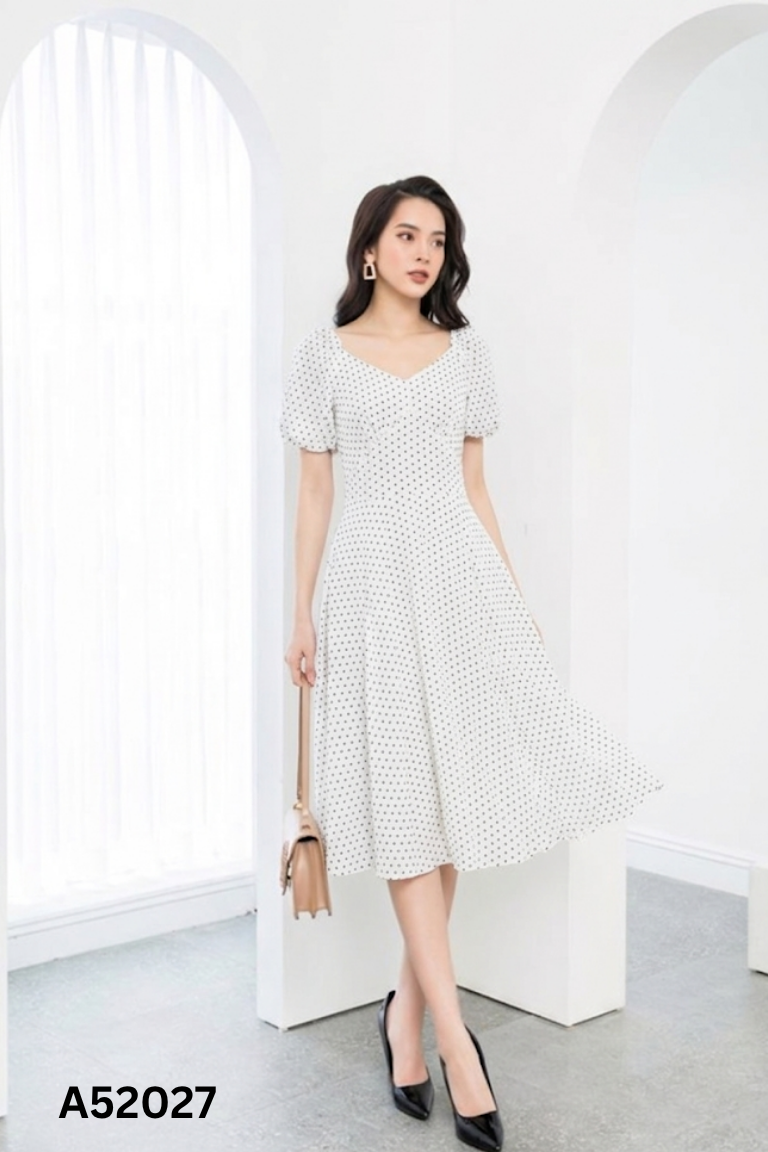 Váy YODY trắng chấm bi đen