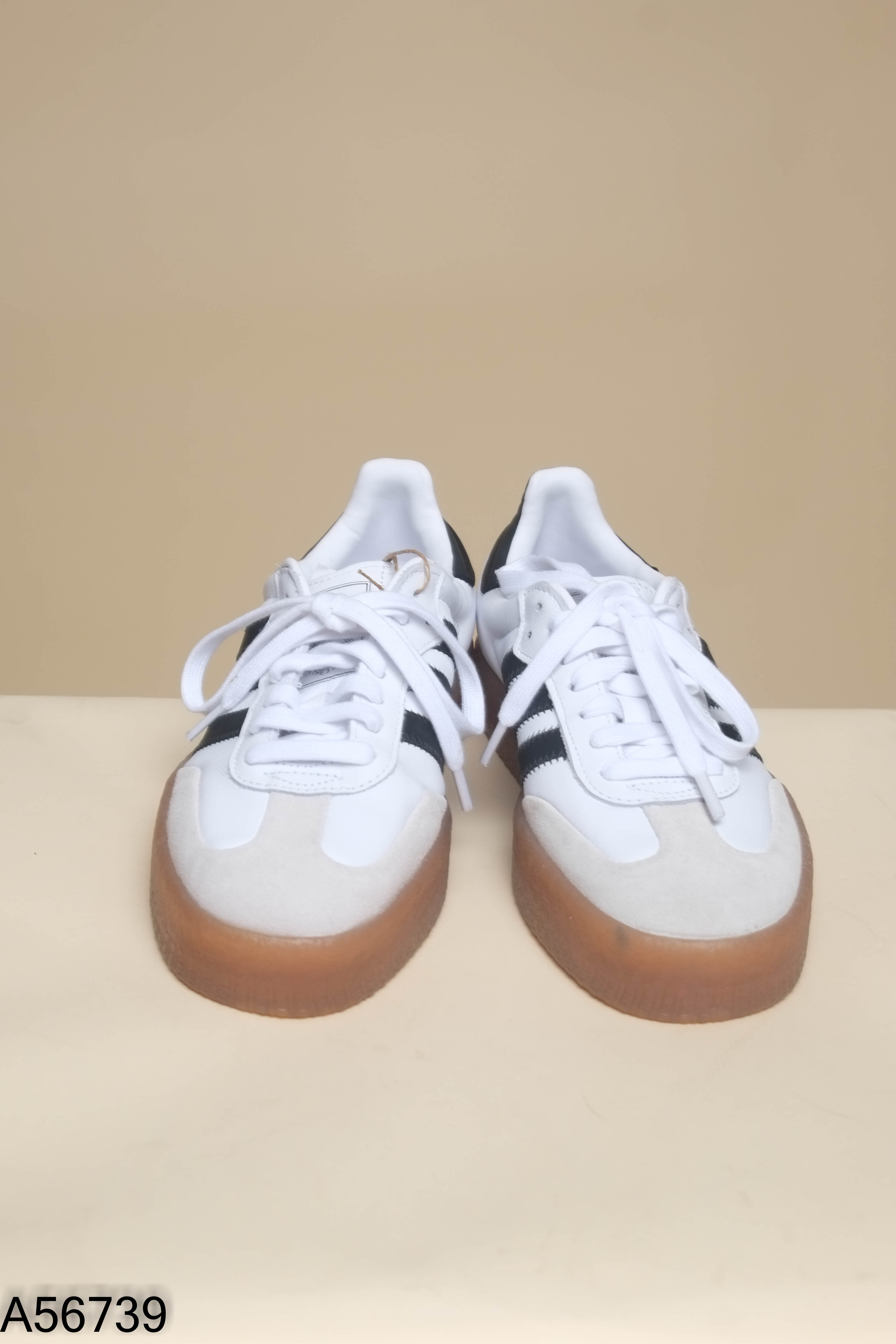 A5673910095-Giay ADIDAS trắng
