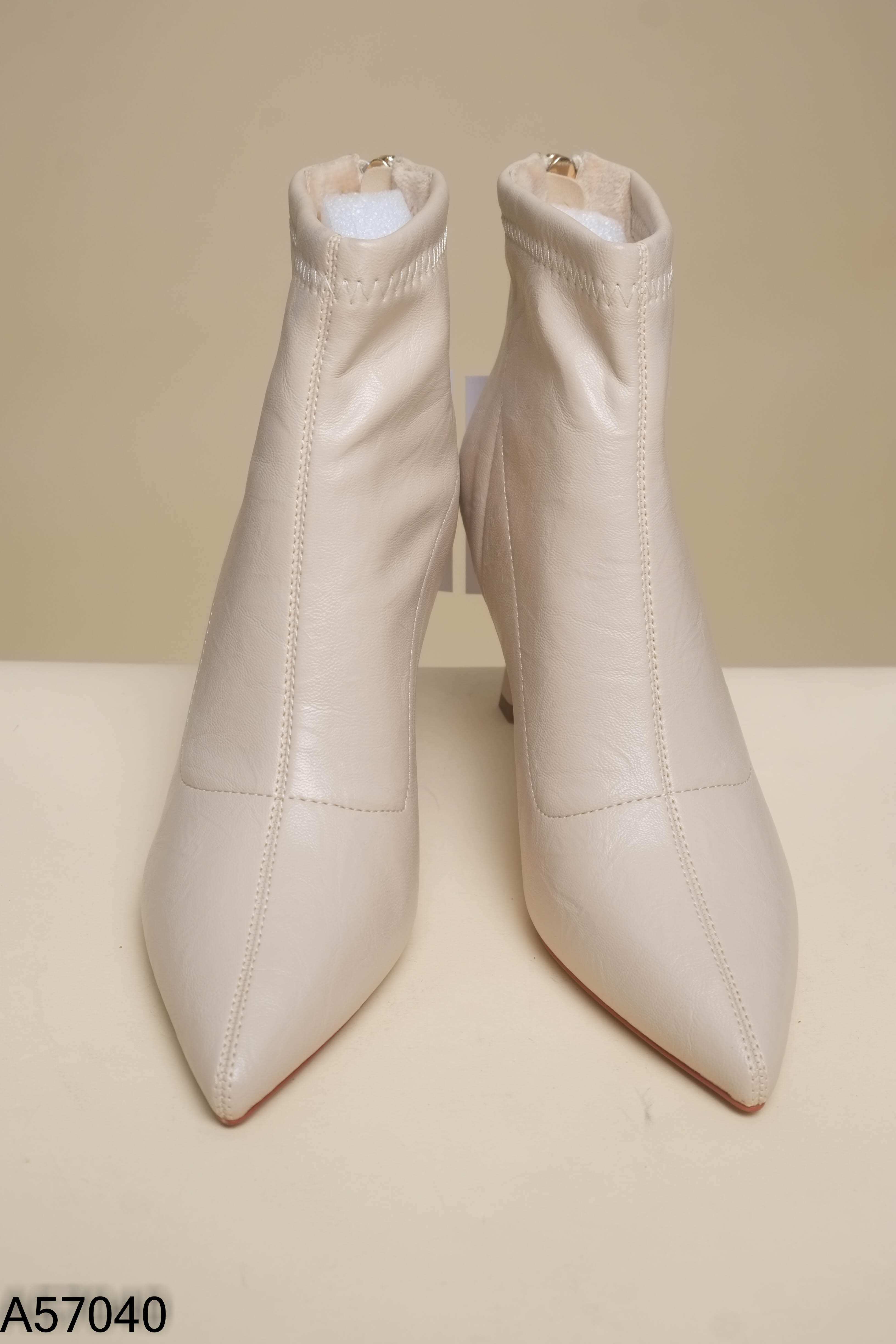 Boots da trơn cổ ngắn khóa kéo