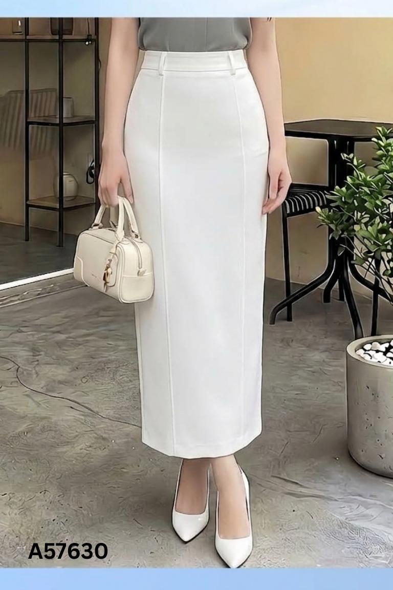 Chân váy GUO MADE trắng dài