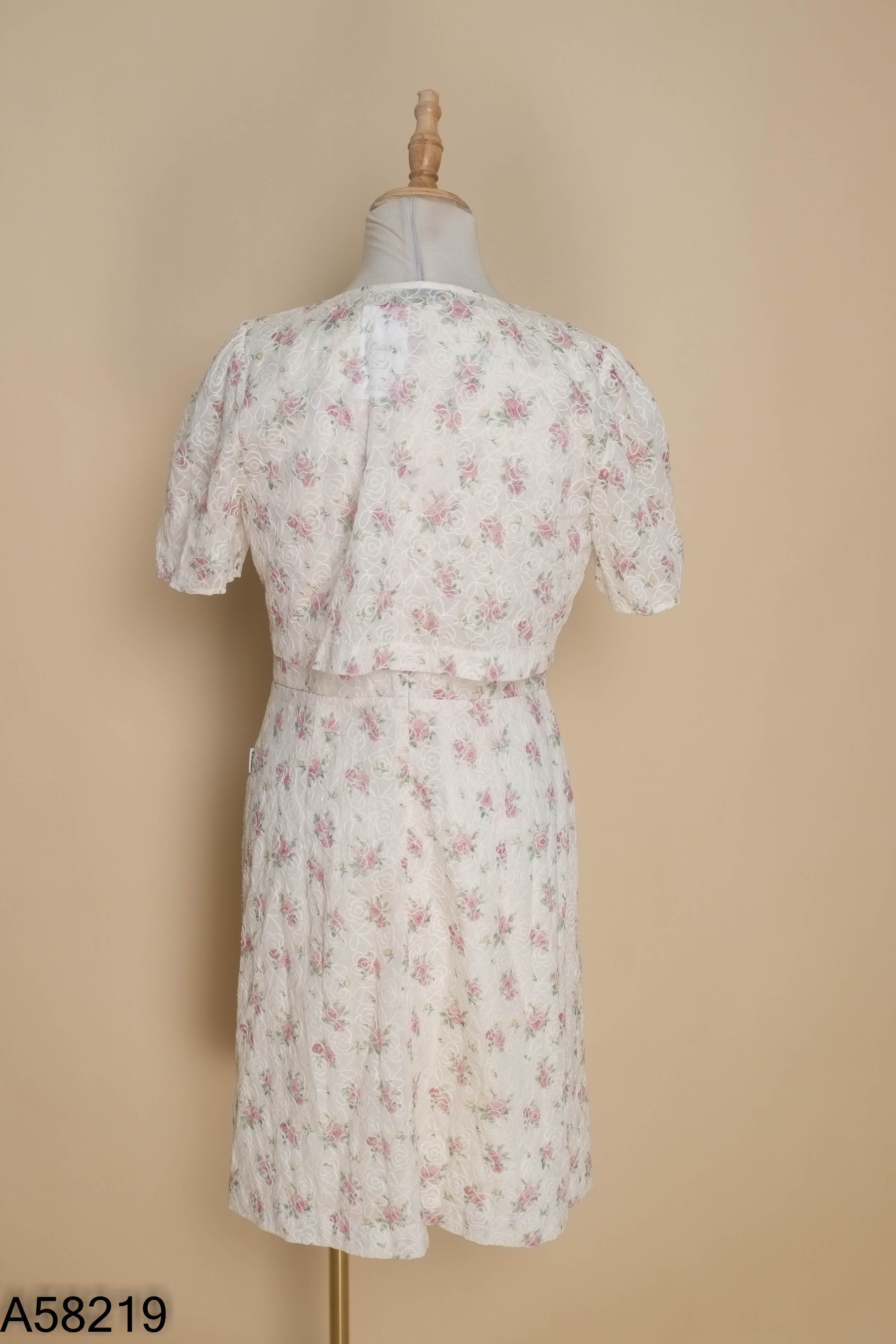 Set ORCHID áo croptop + váy be họa tiết