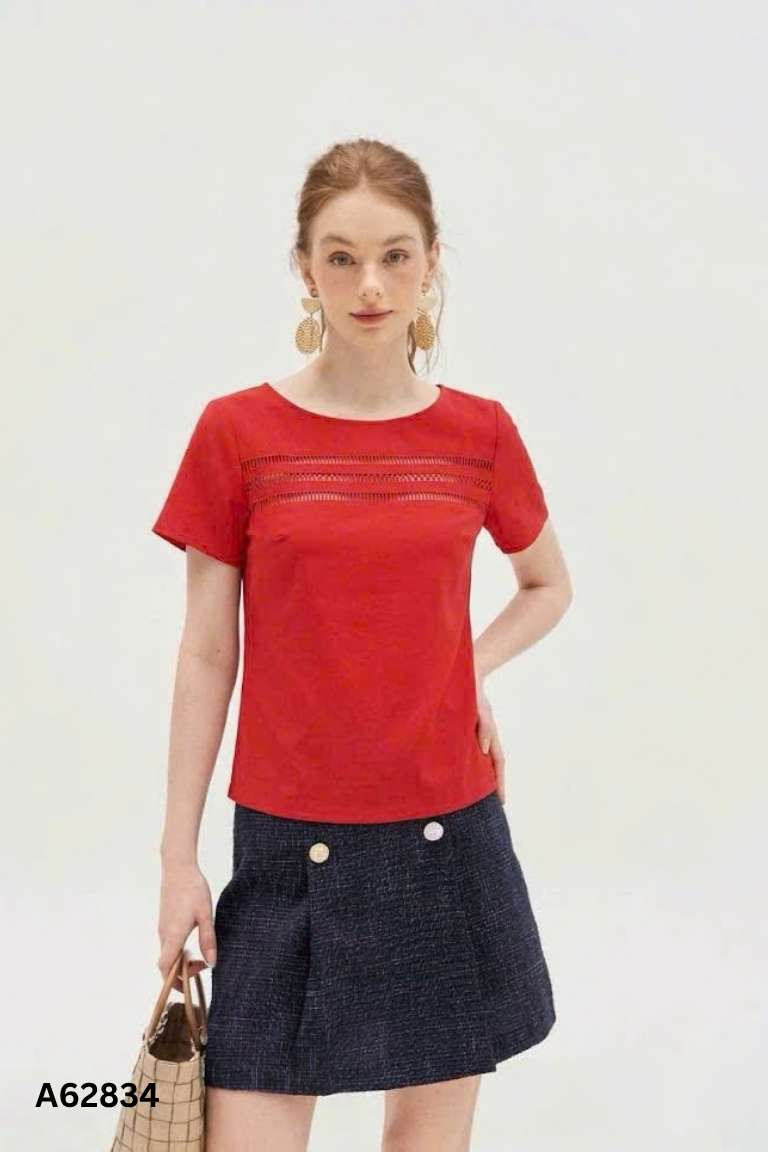 Áo đỏ ADORE DRESS viền ren
