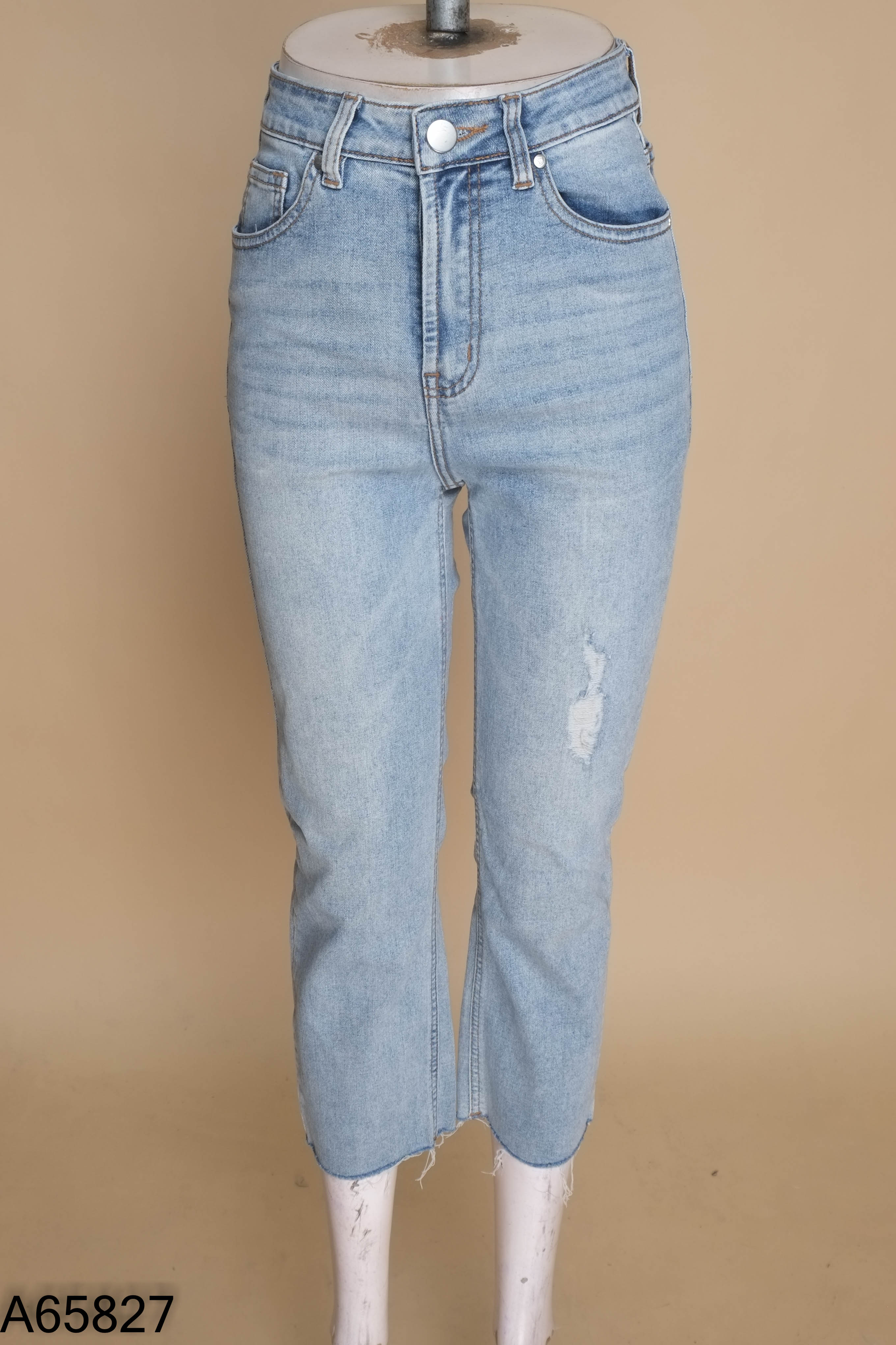 Quần jeans xanh IVY