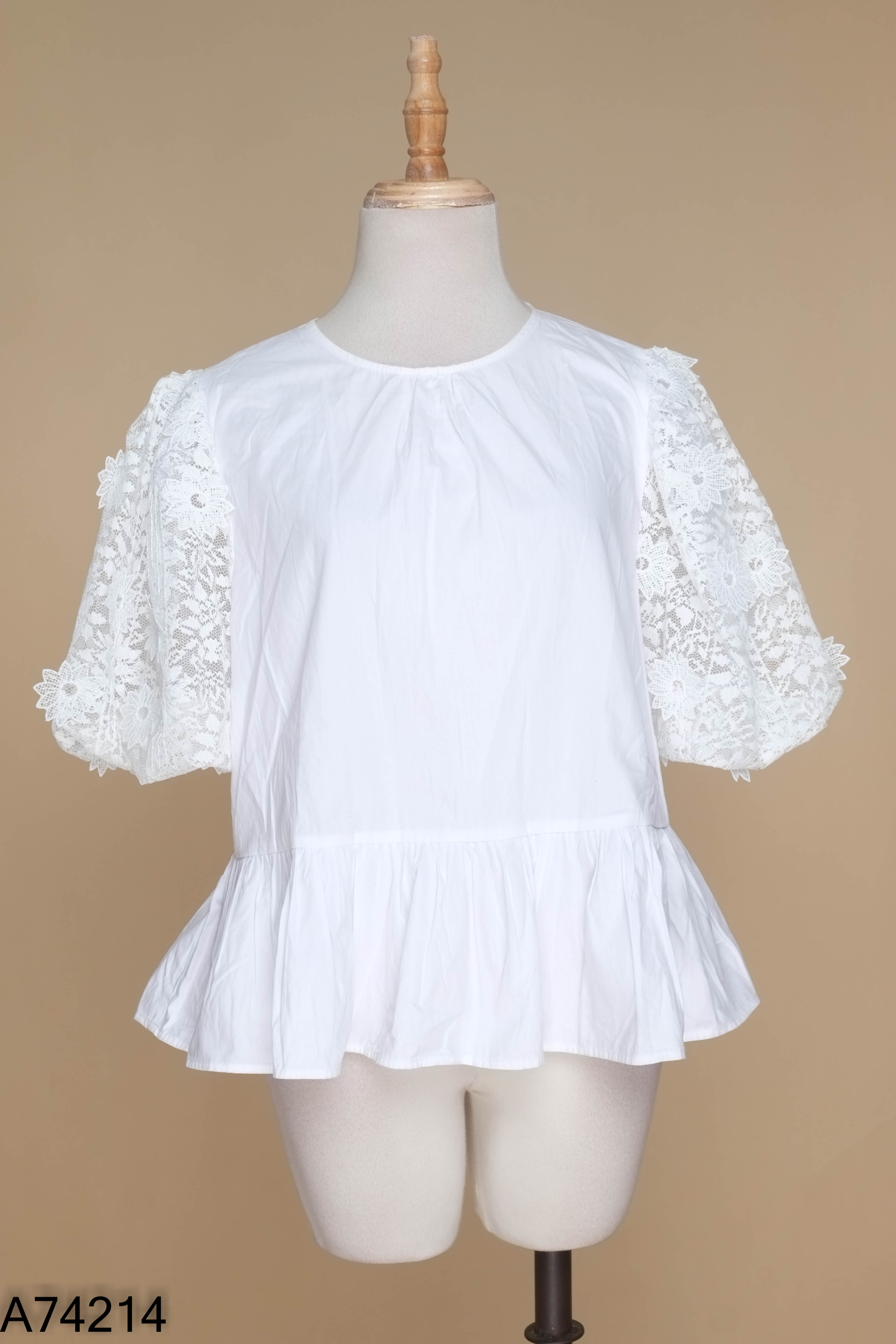 NEWTAG Áo trắng ZARA phối tay ren