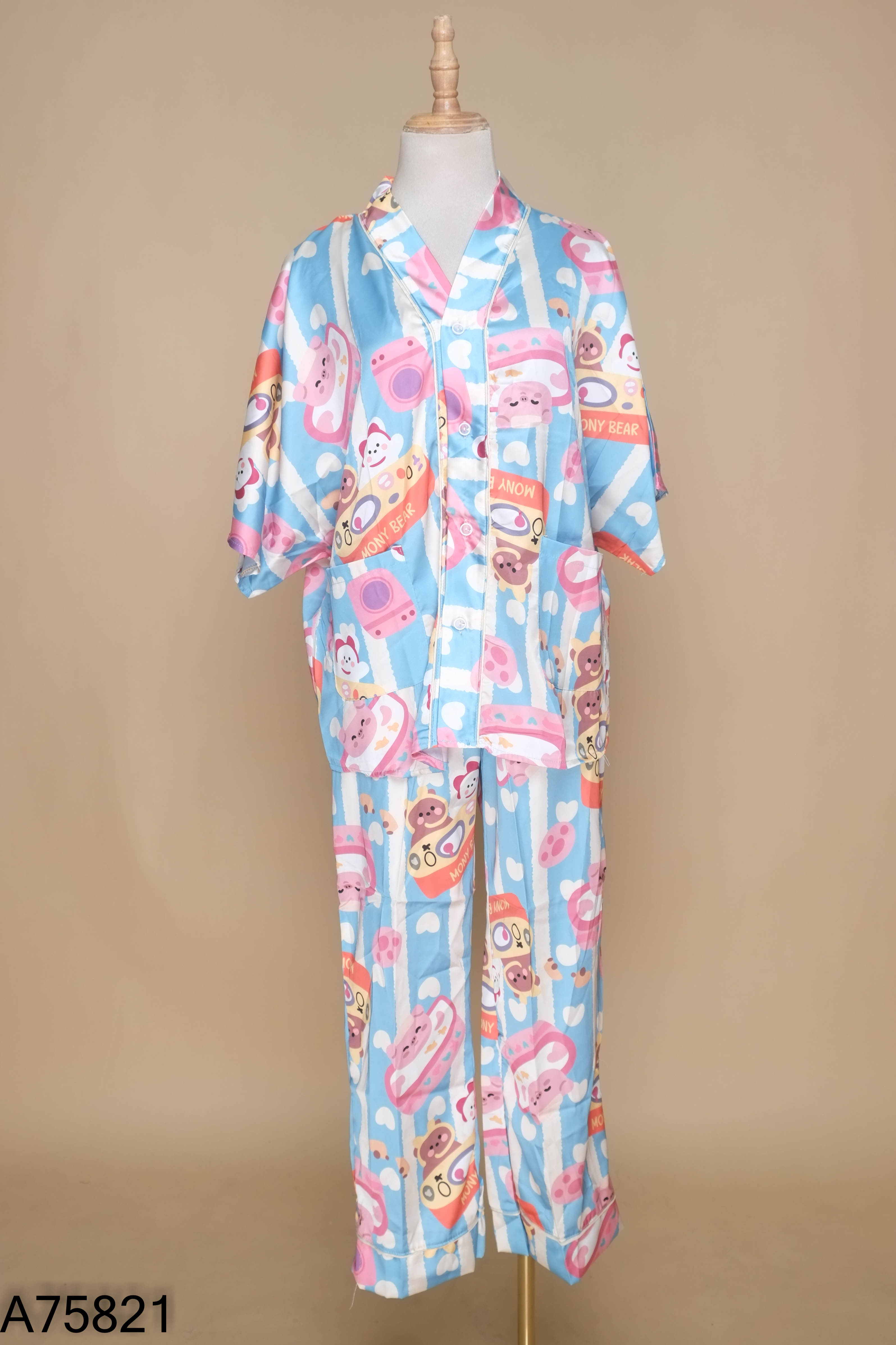 Set áo ngủ xanh phối nhiều màu + quần dài