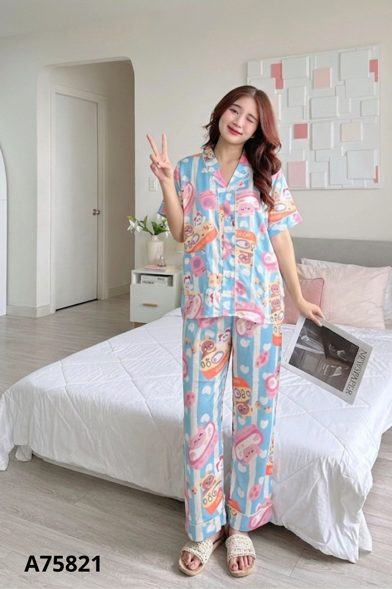 Set áo ngủ xanh phối nhiều màu + quần dài