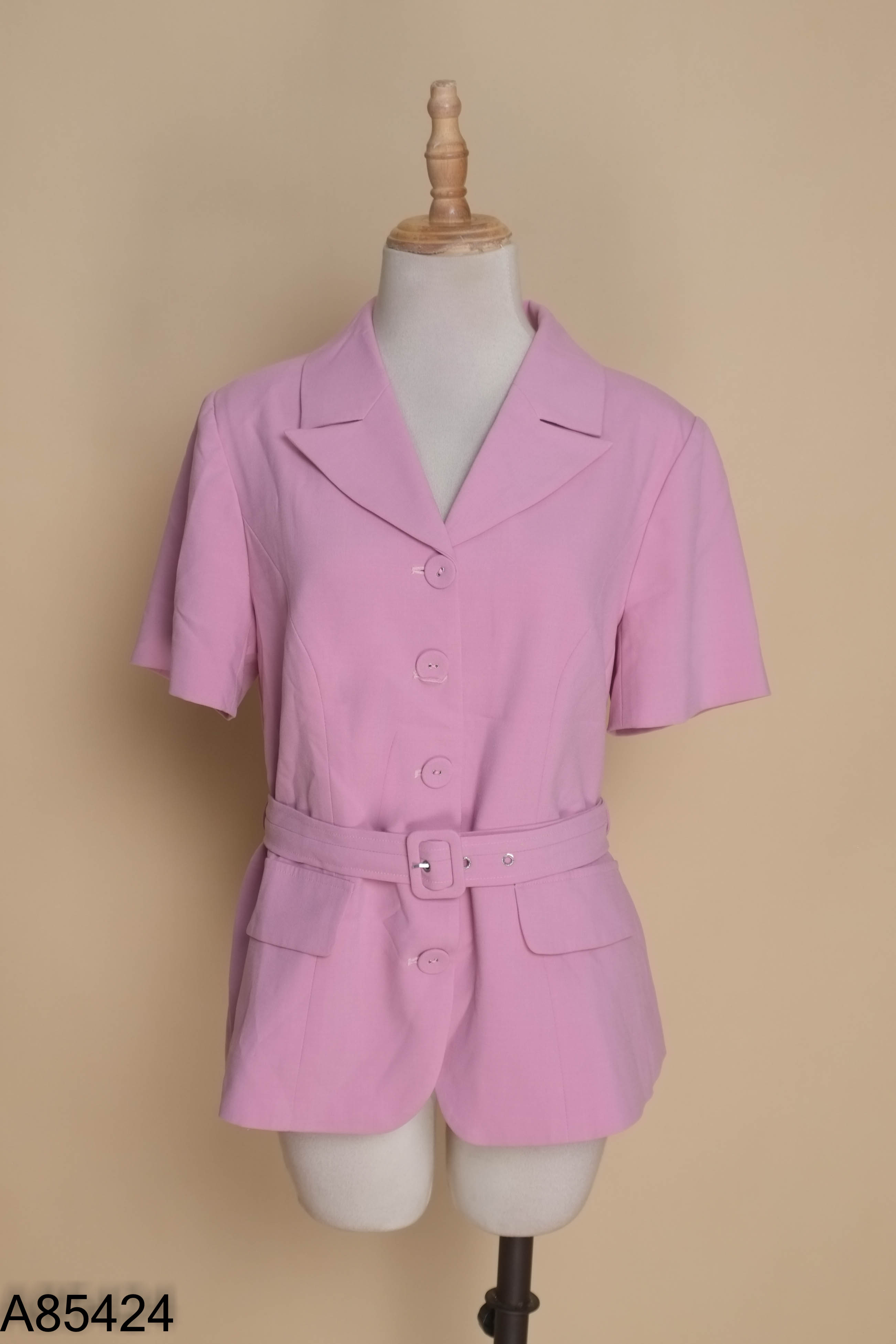 Áo hồng cổ vest