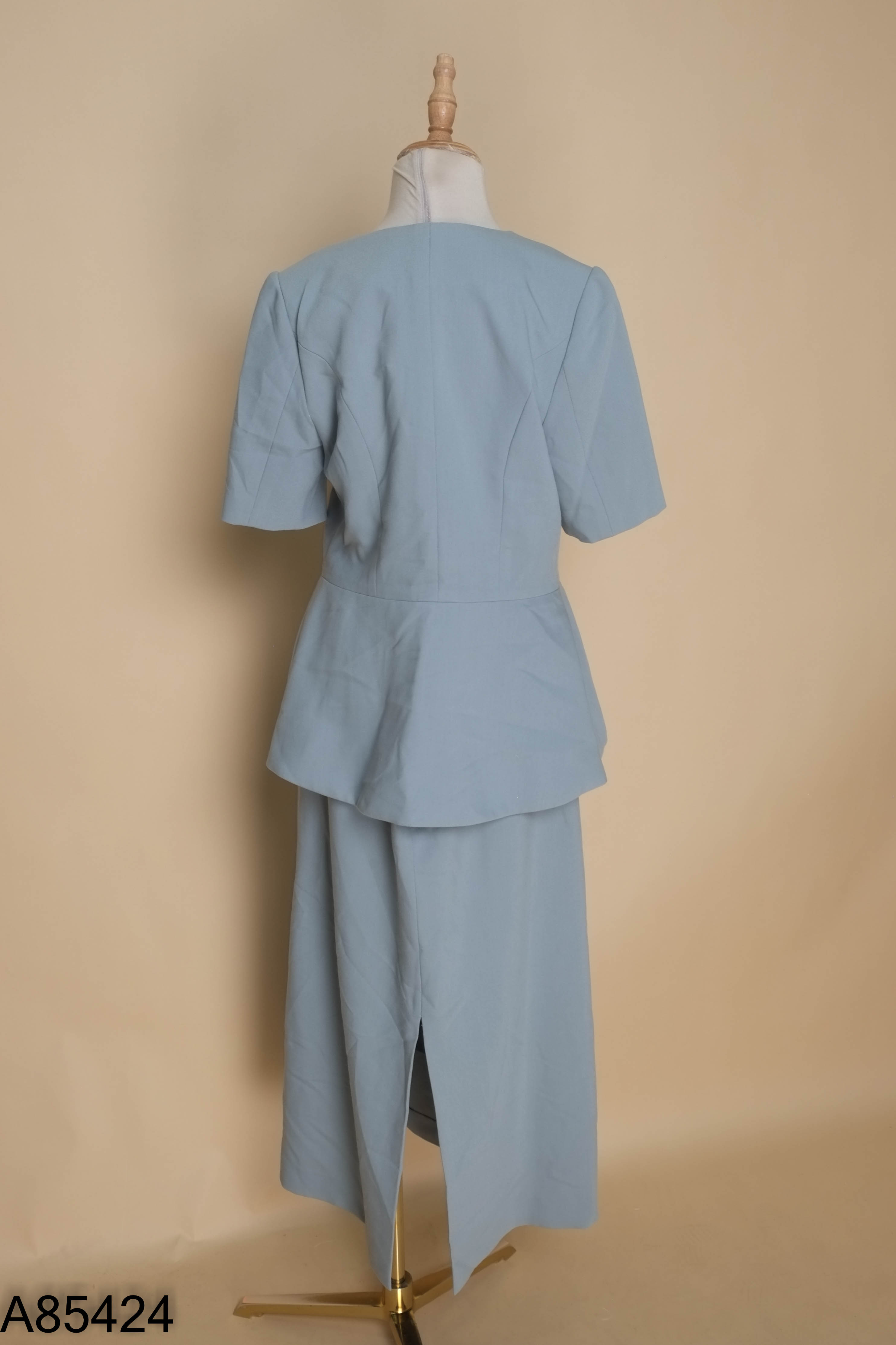 Set xanh áo kiểu + chân váy