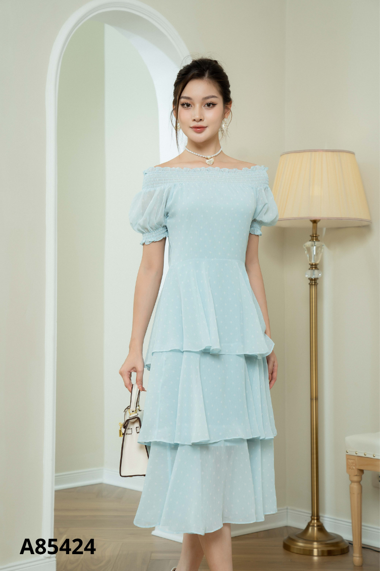 Váy SIXDO trễ vai xanh họa tiết