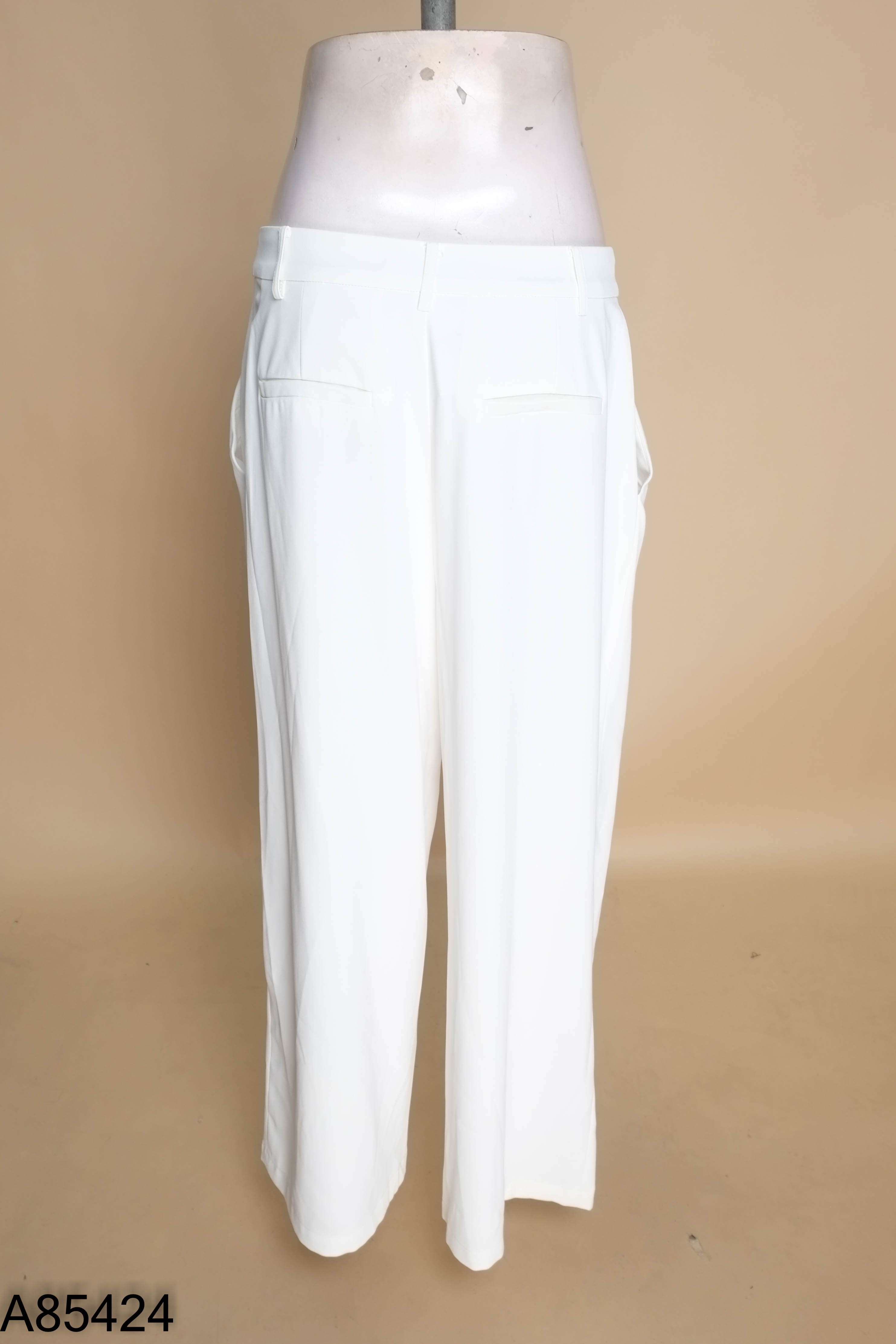 Quần MOTF culottes vải trắng