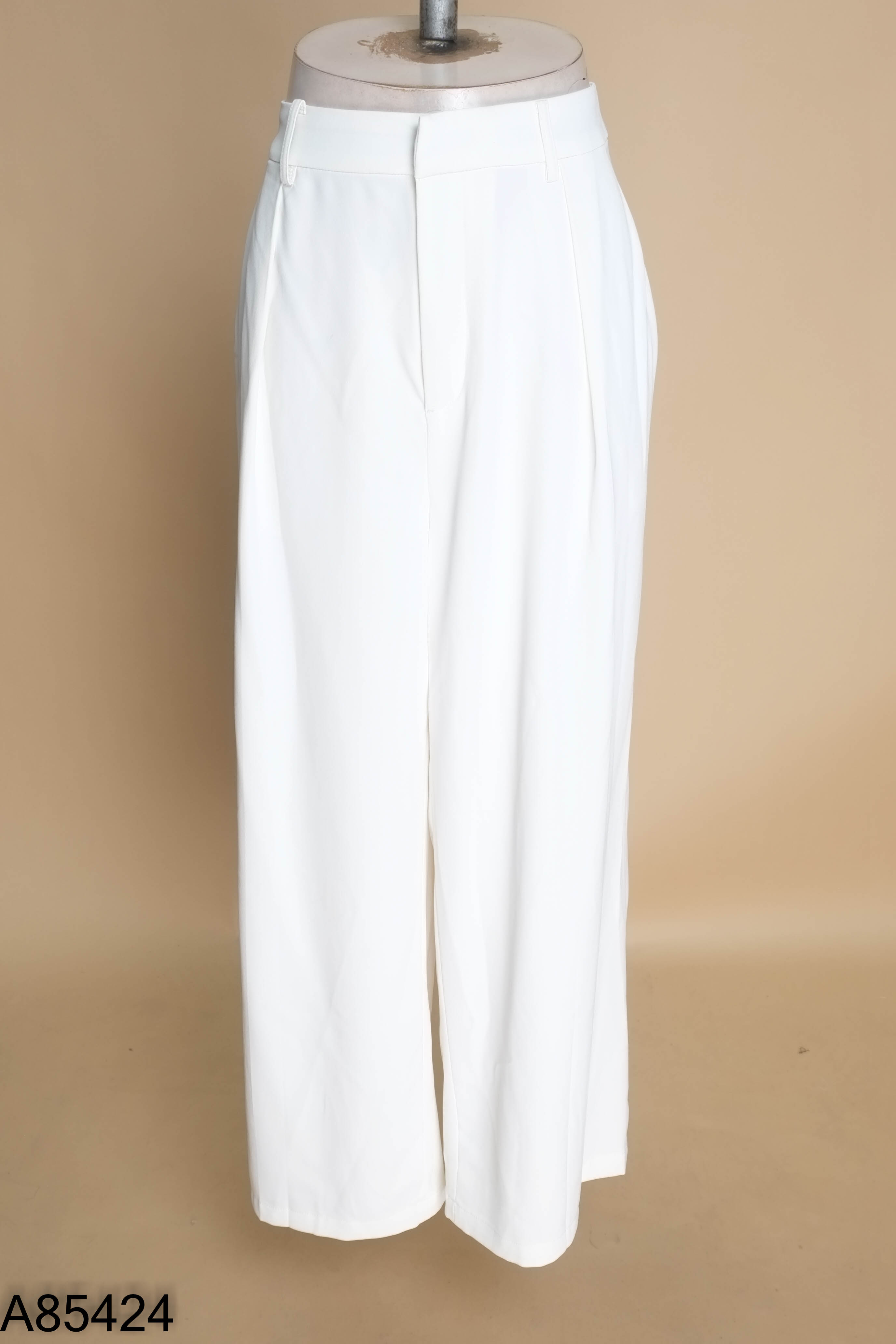 Quần MOTF culottes vải trắng