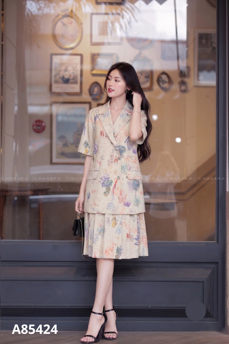Set nâu kẻ caro áo kiểu + chân váy