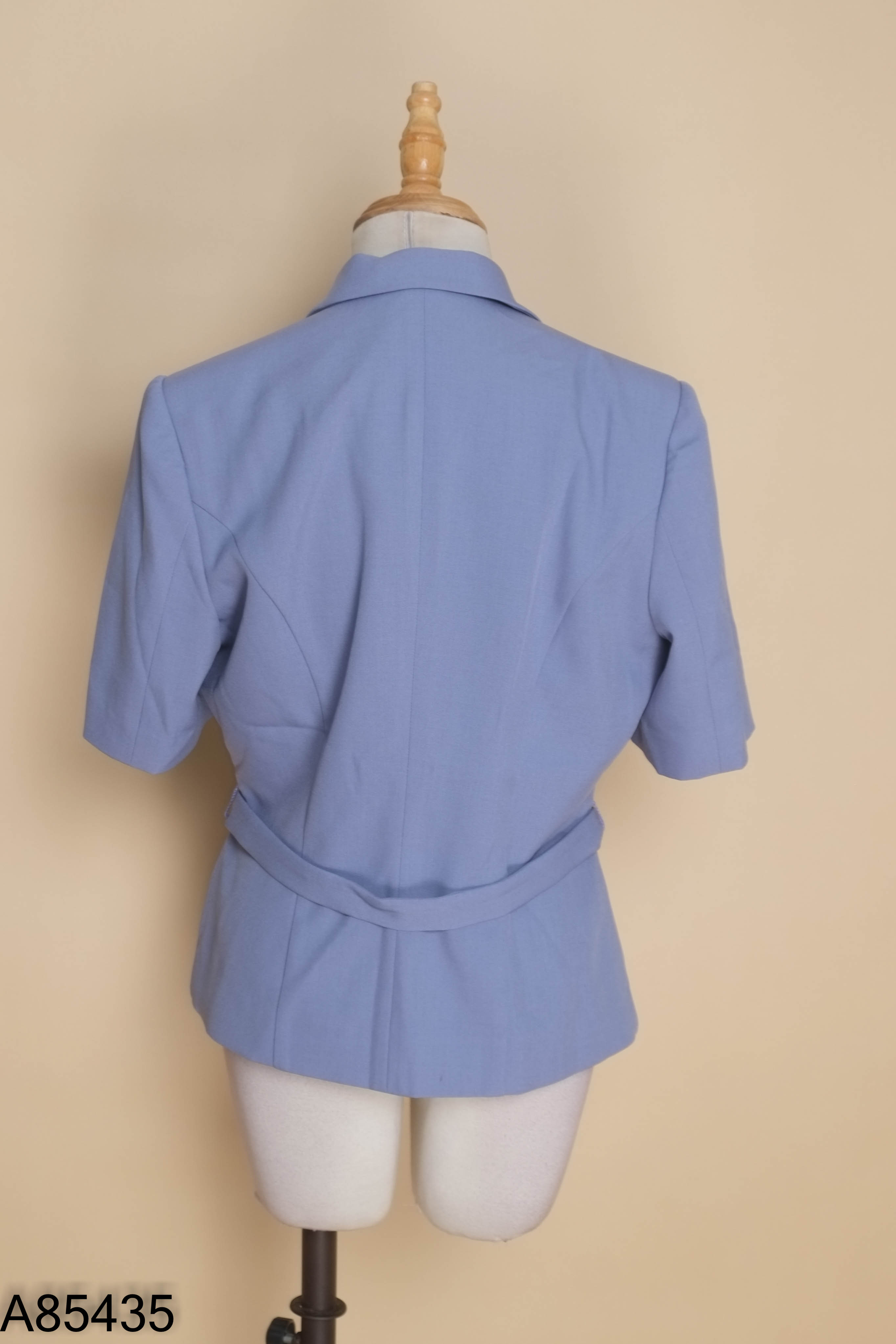 Áo vest SOHEE xanh cúc trắng