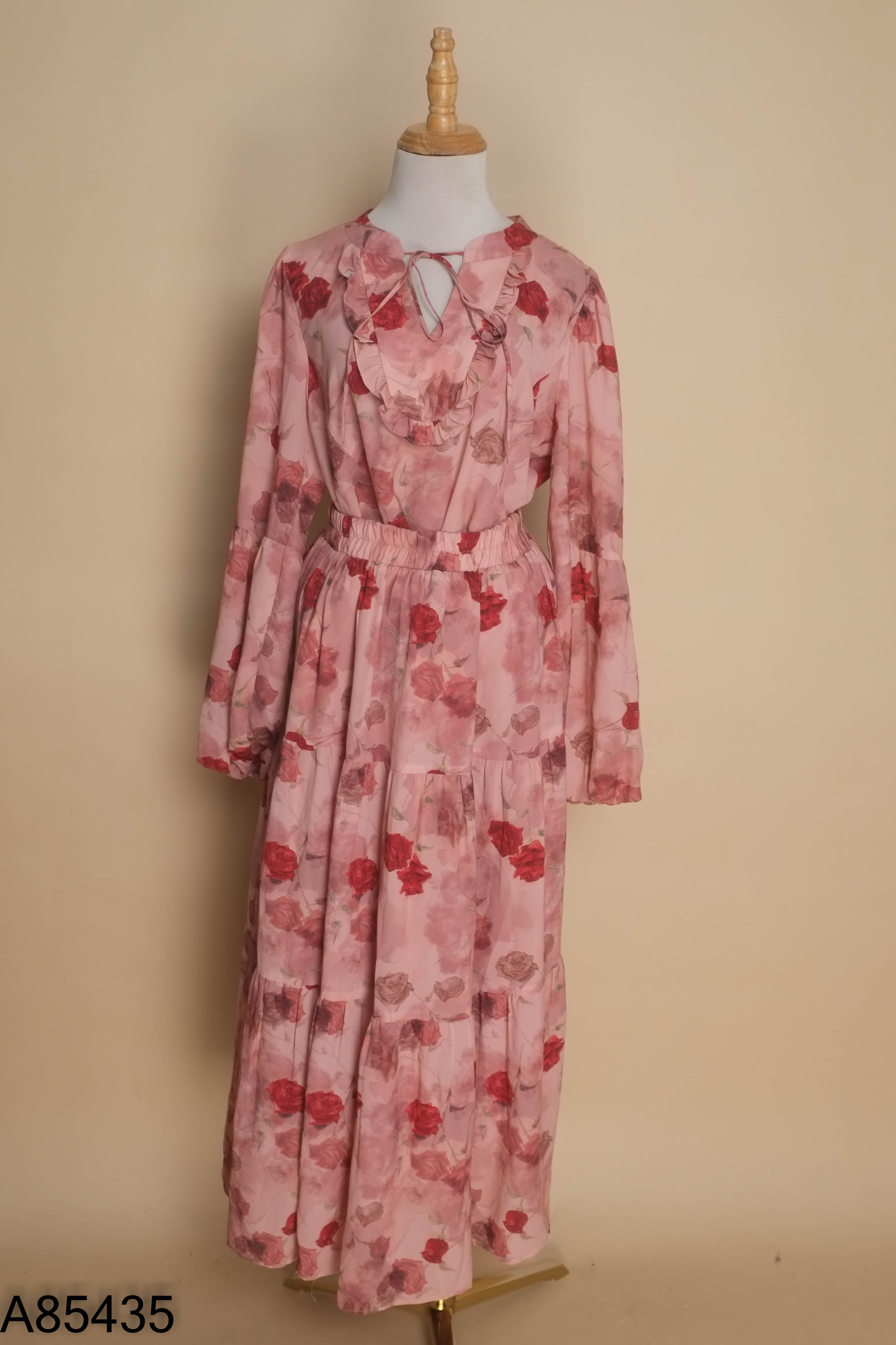 SET áo hồng hoa+ chân váy