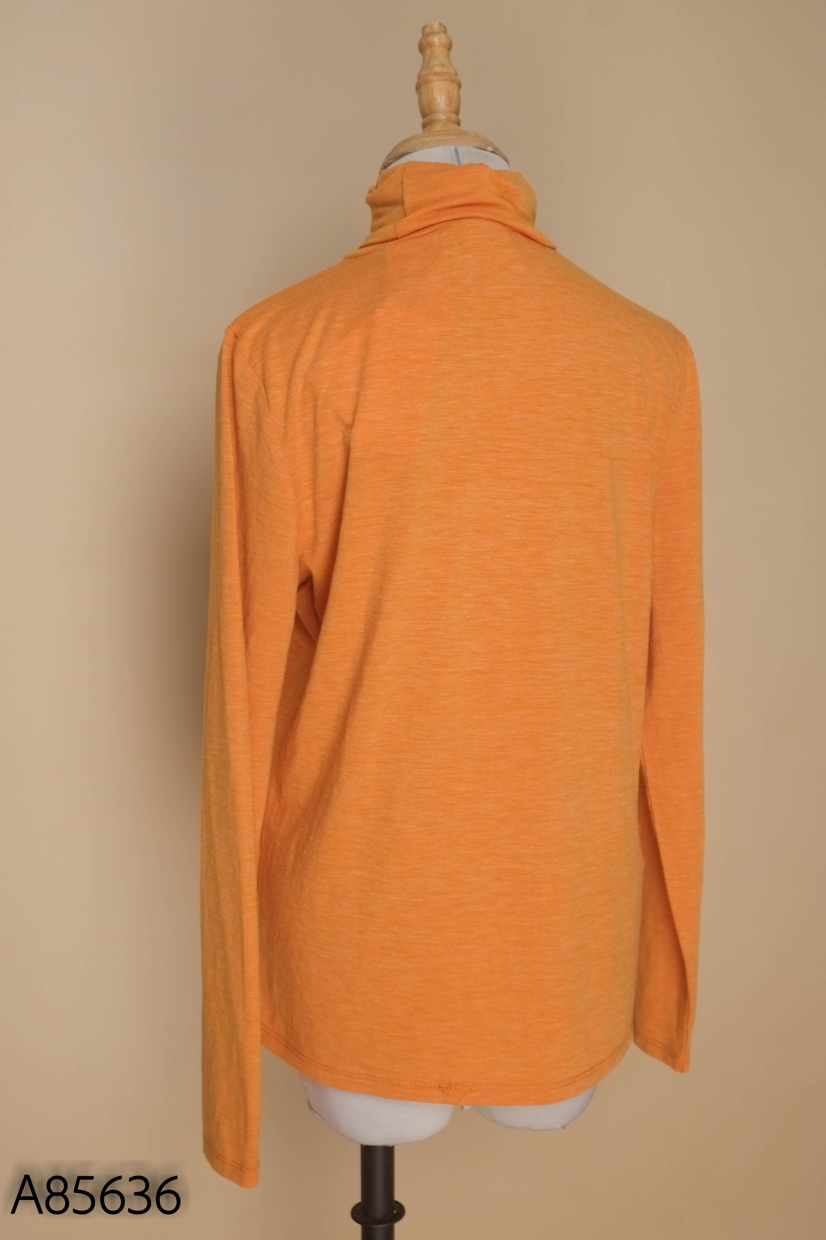 NEWTAG áo giữ nhiệt MANGO cam trơn