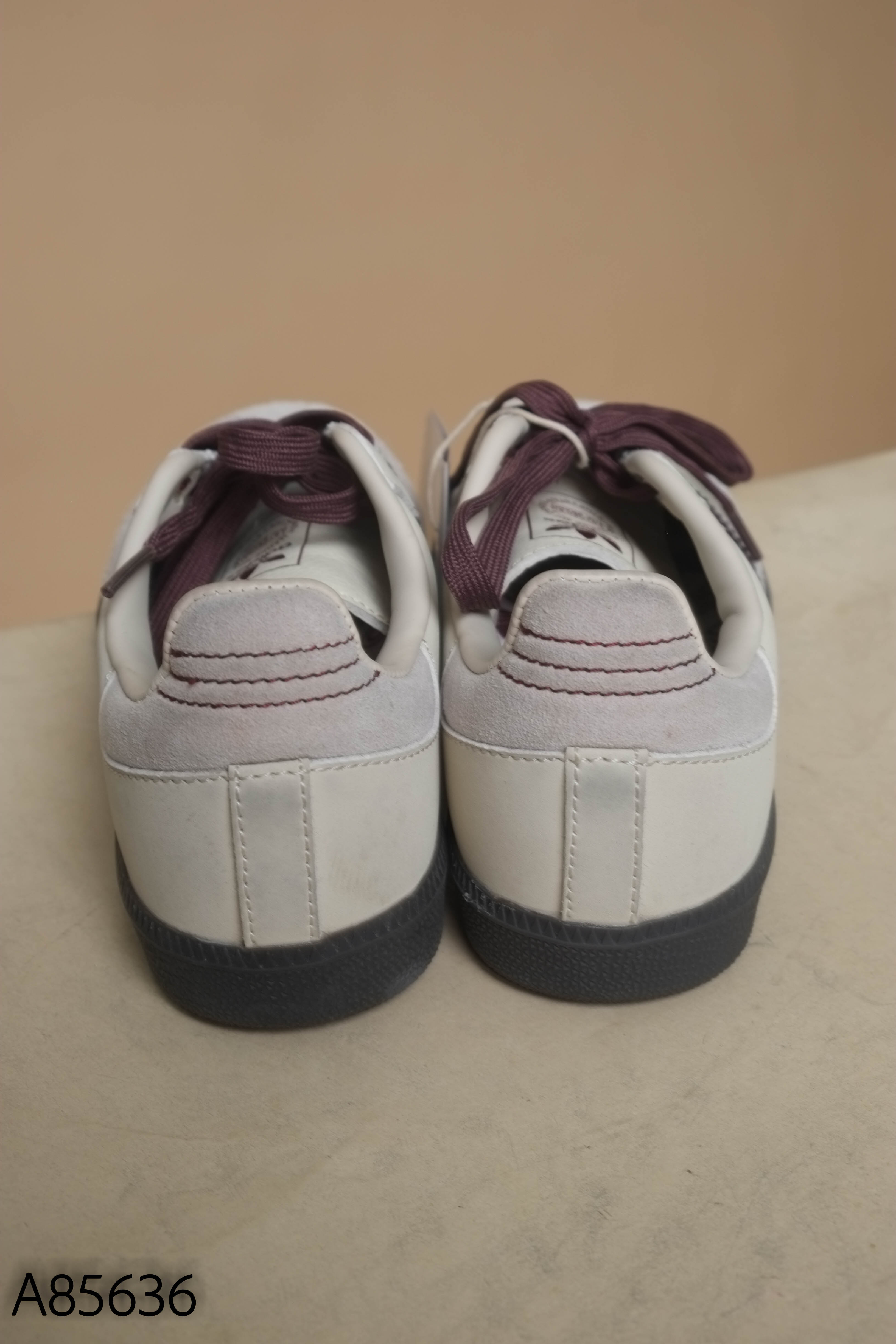 Giày thể thao ADIDAS be kẻ tím