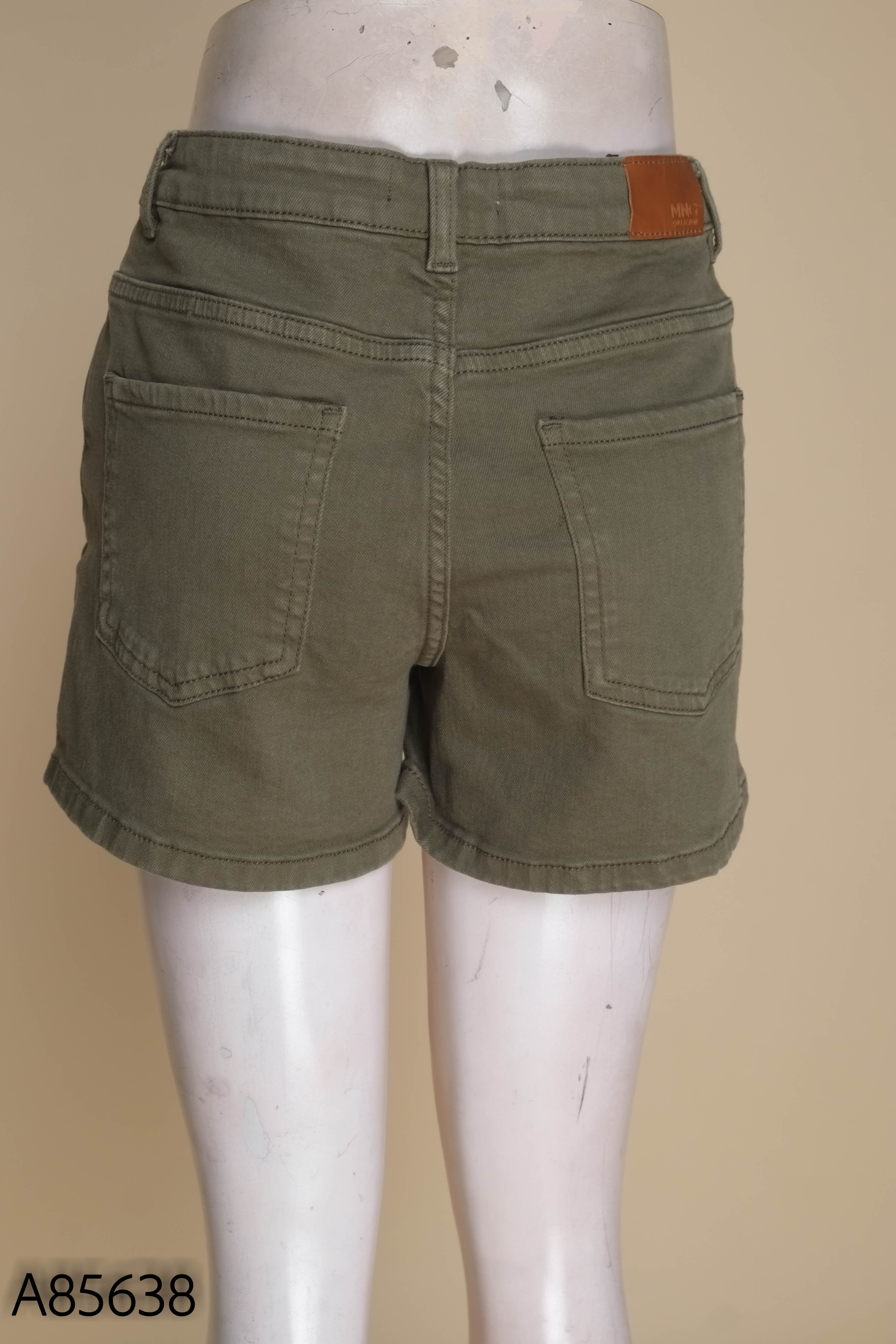 NEWTAG MNG quần shorts xanh