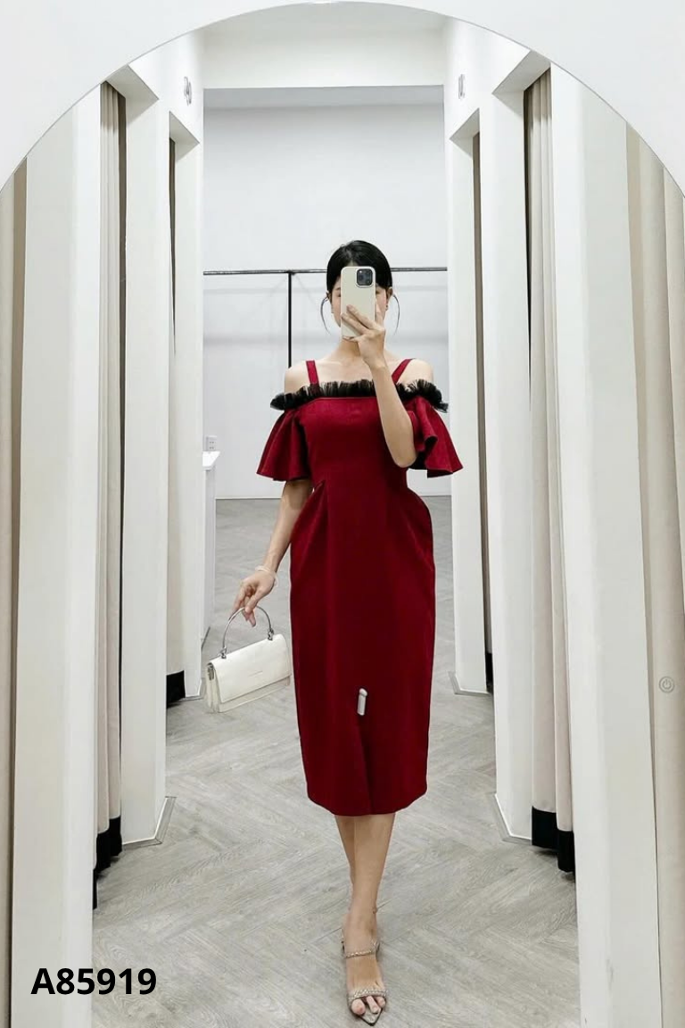 Váy RAPTHIETKE đỏ 2 dây