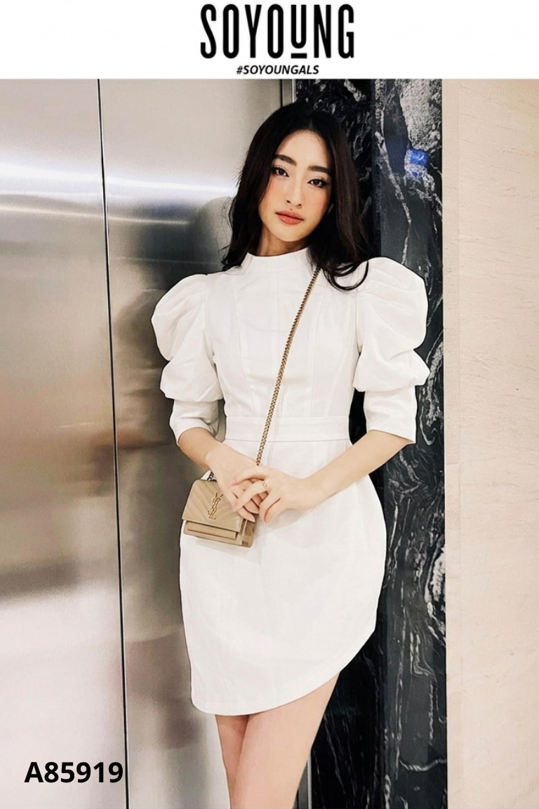 Váy SOYOUNG trắng tay bồng