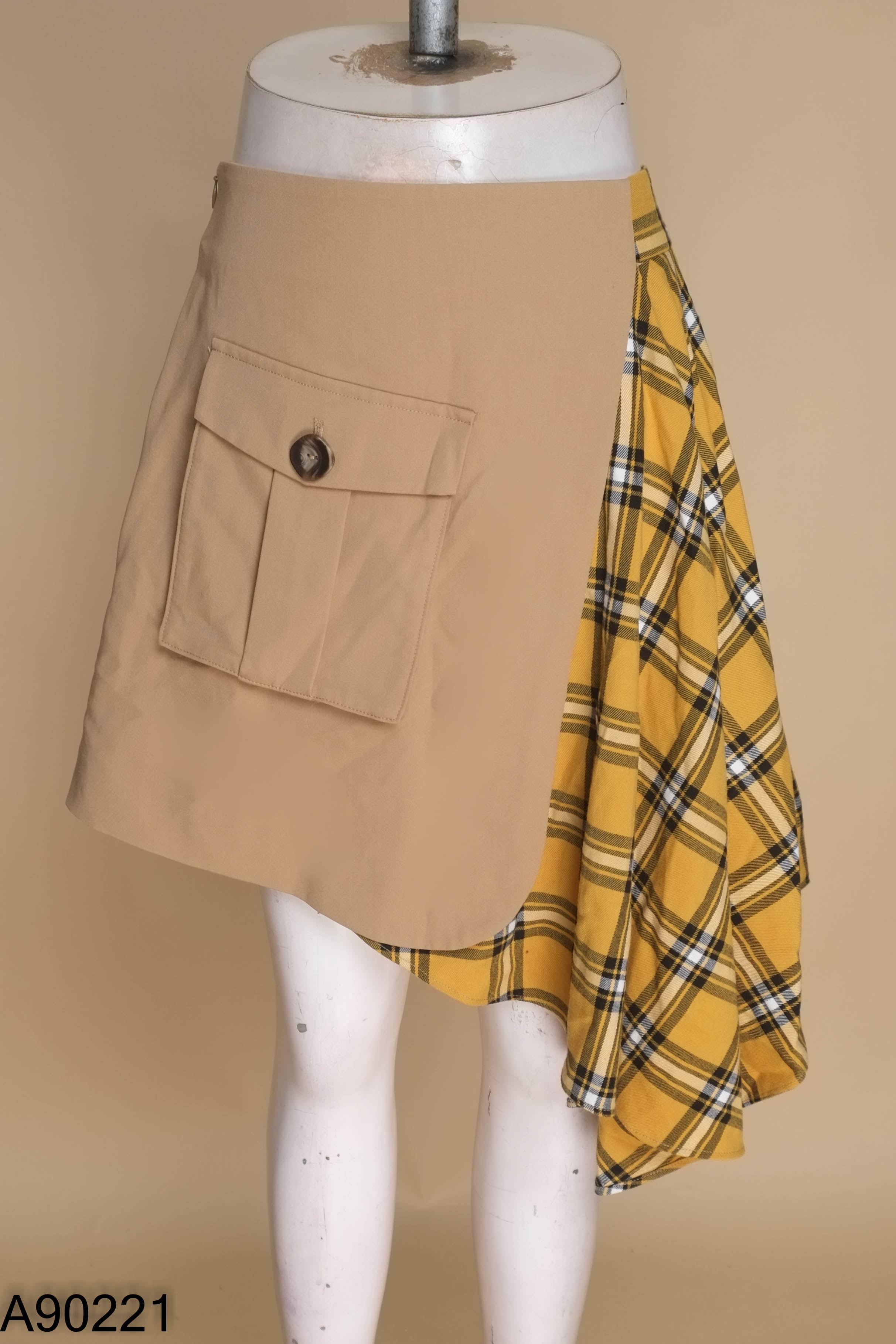 Chân váy VERO MODA nâu phối vàng kẻ caro