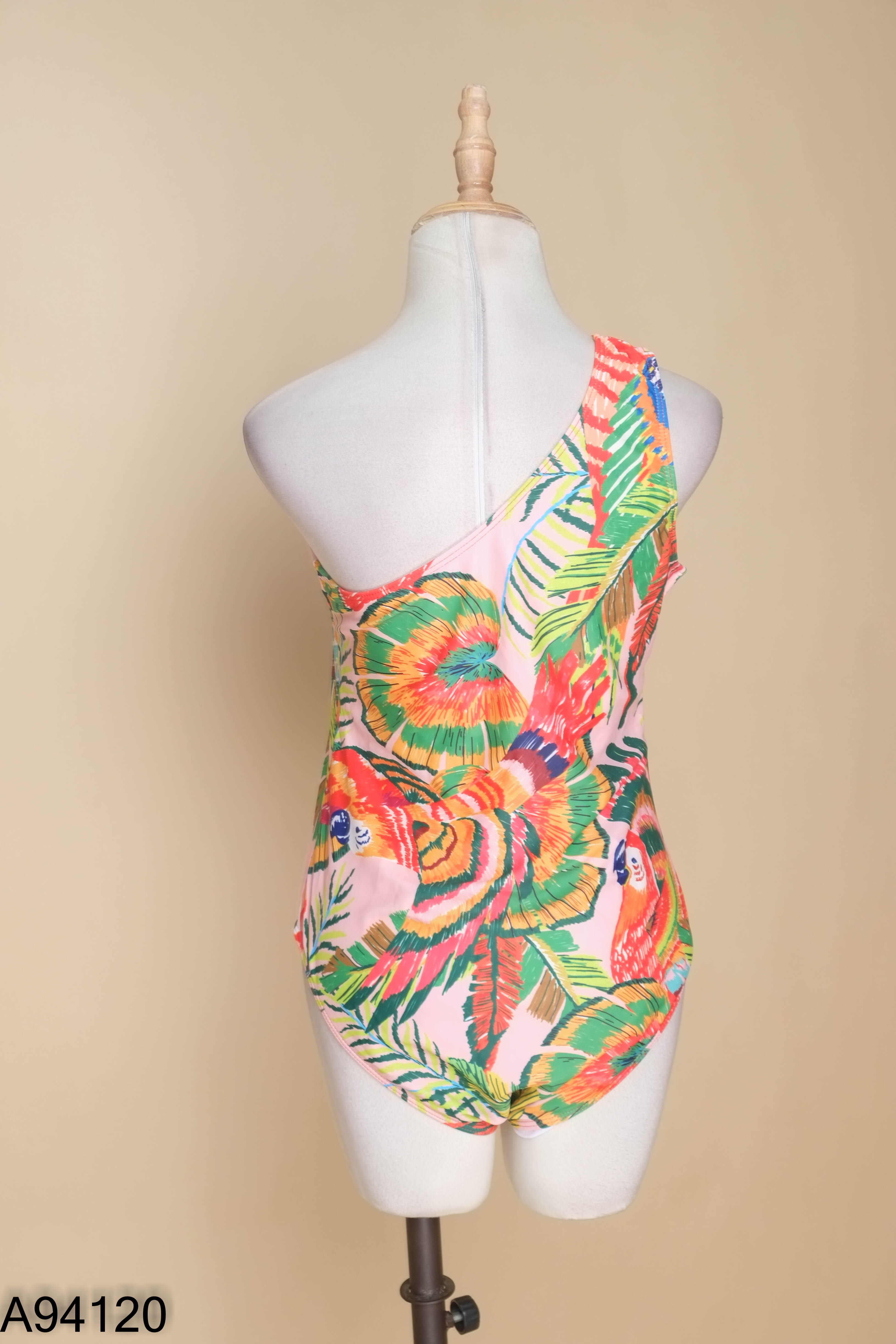 Jumpsuit be da họa tiết
