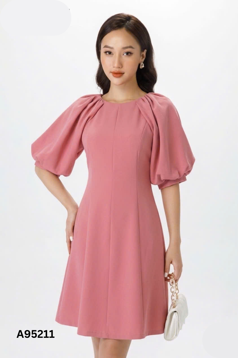 Váy hồng tay bồng
