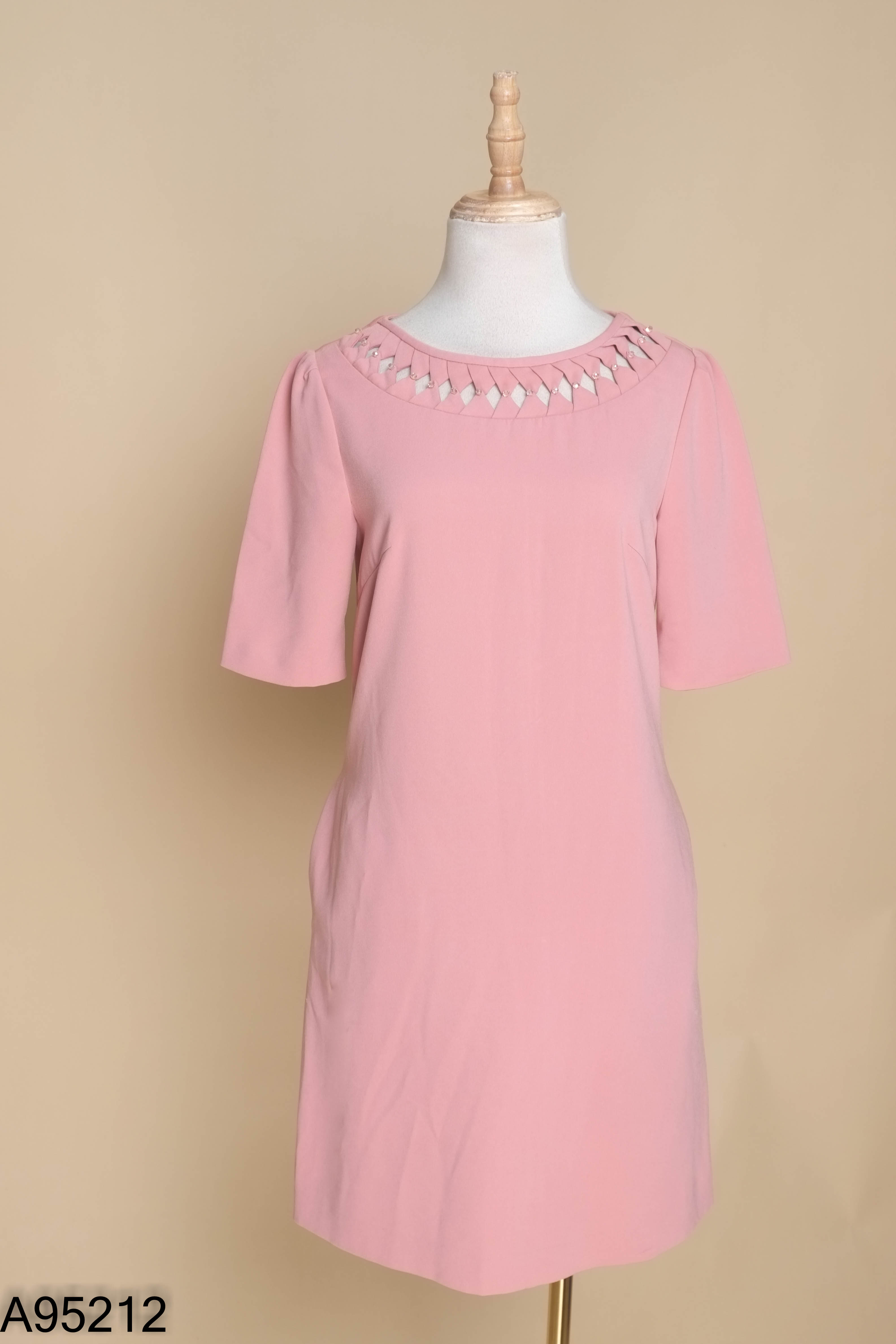 Váy suông CHARMILLES hồng