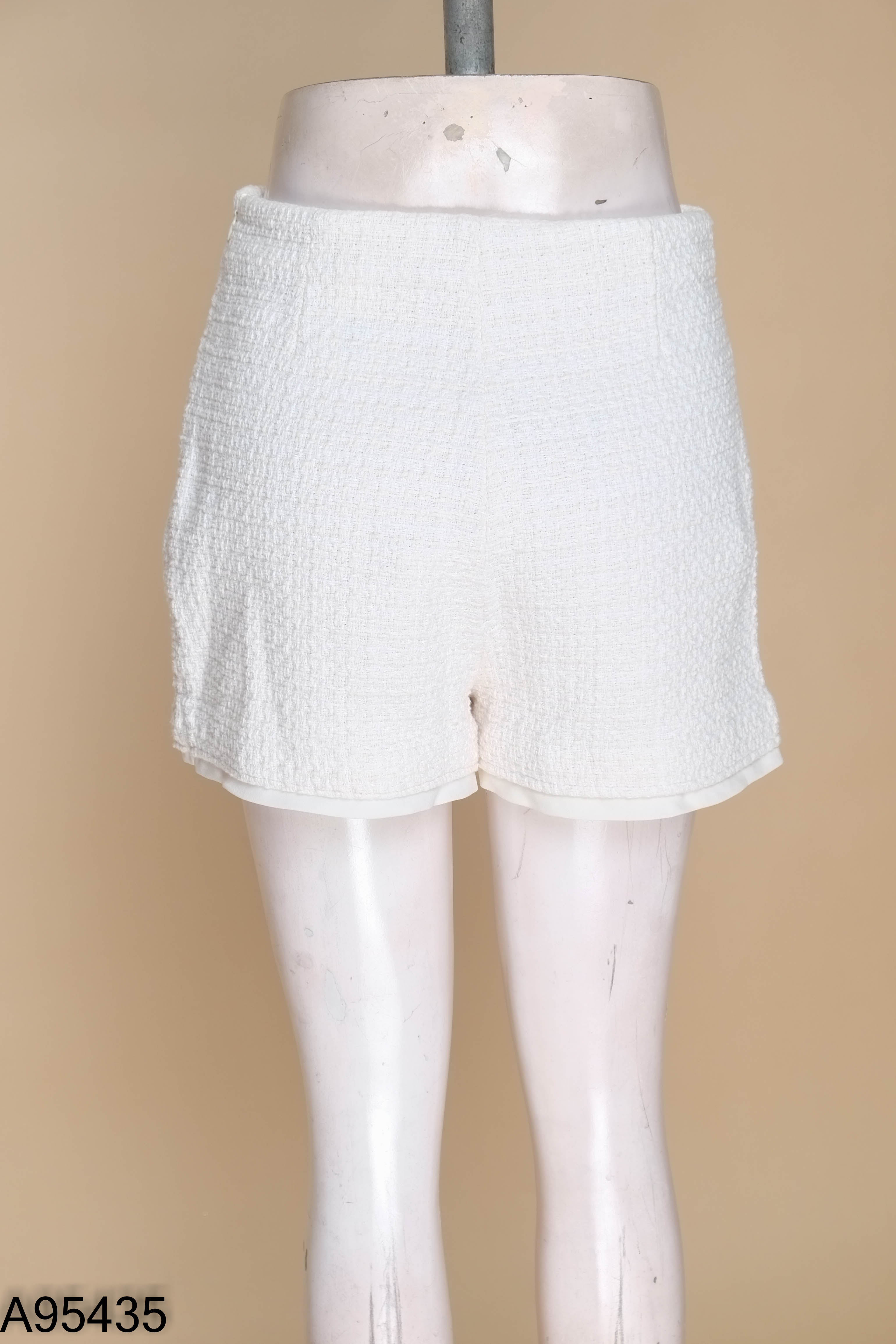 Quần dạ trắng ZARA
