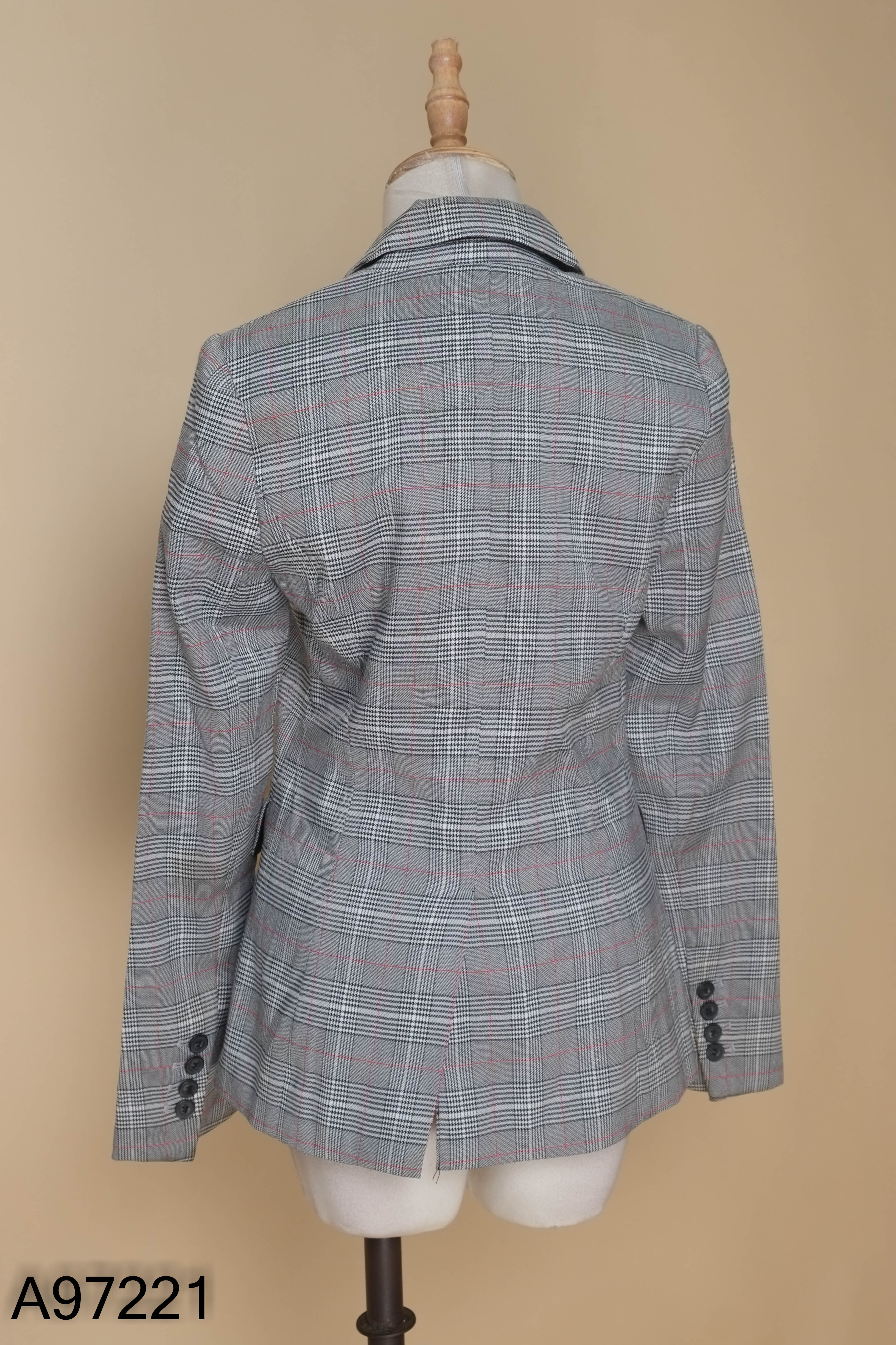 Áo blazer ONLY xám caro