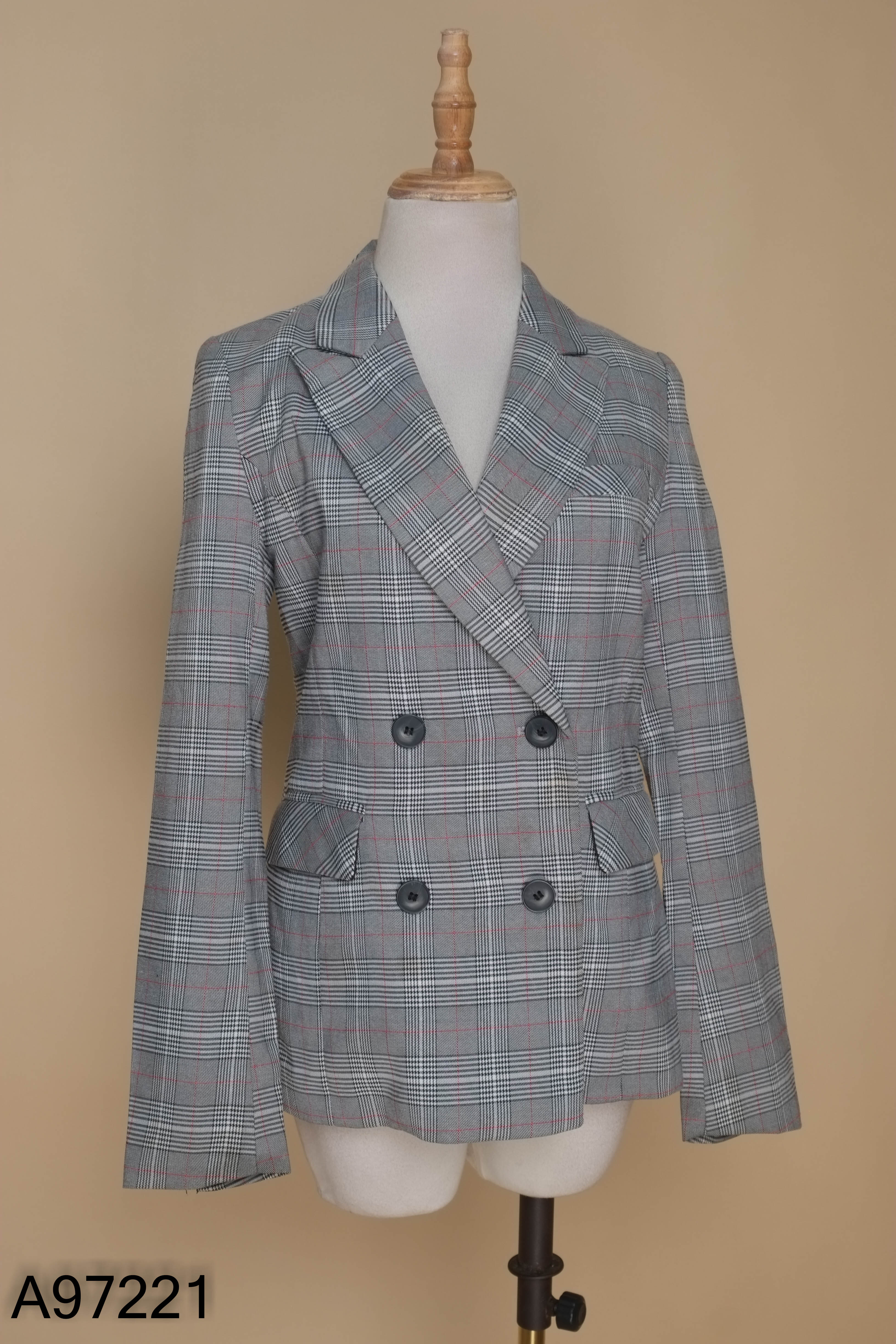 Áo blazer ONLY xám caro