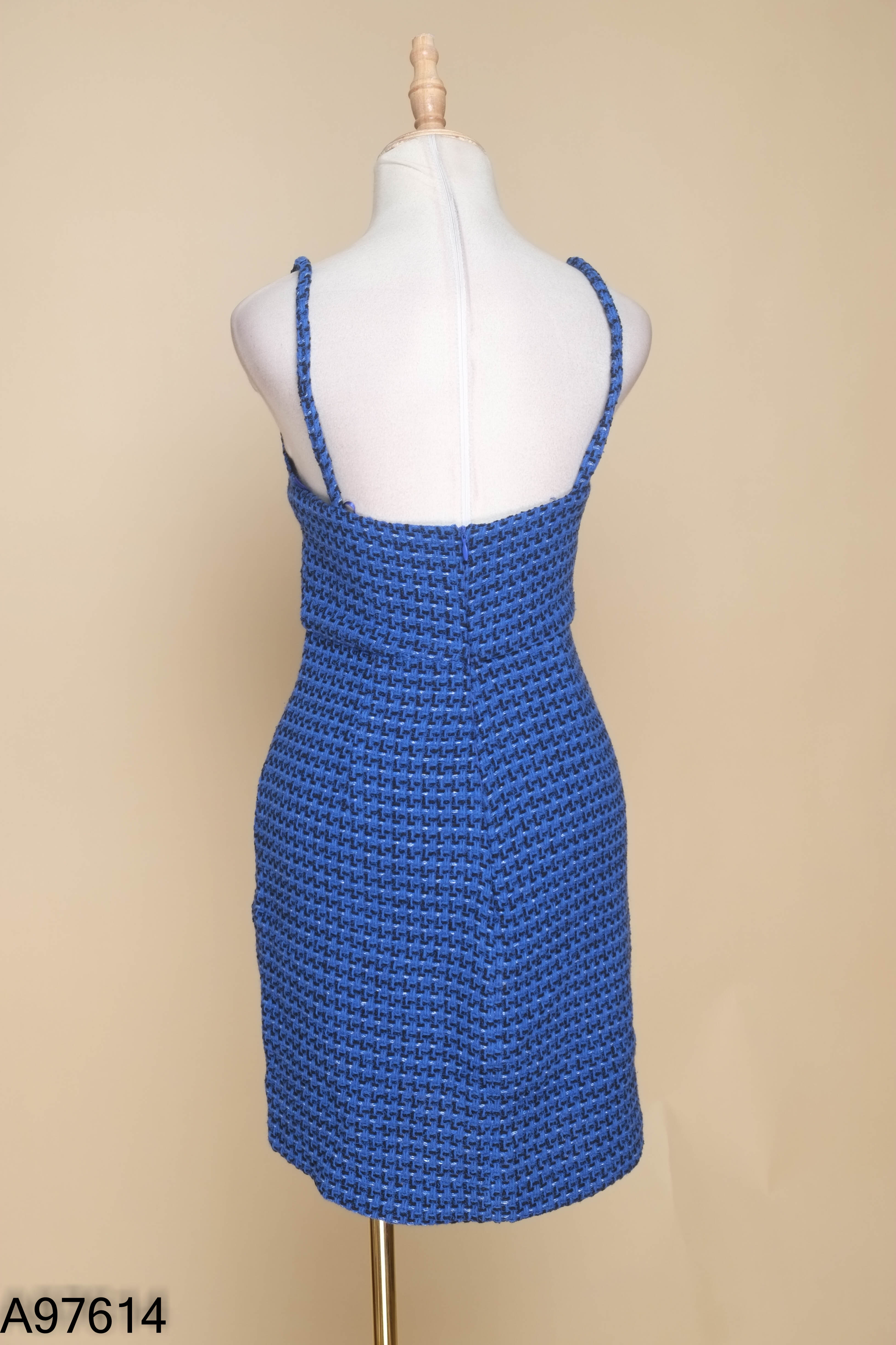 Váy ZARA dạ xanh phối đen