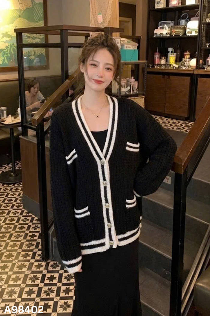 Áo cardigans đen viền trắng