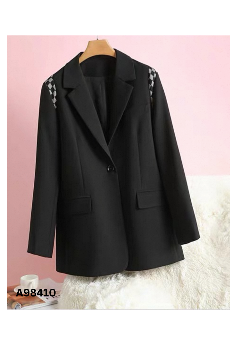 Áo khoác blazers đen phối kẻ caro