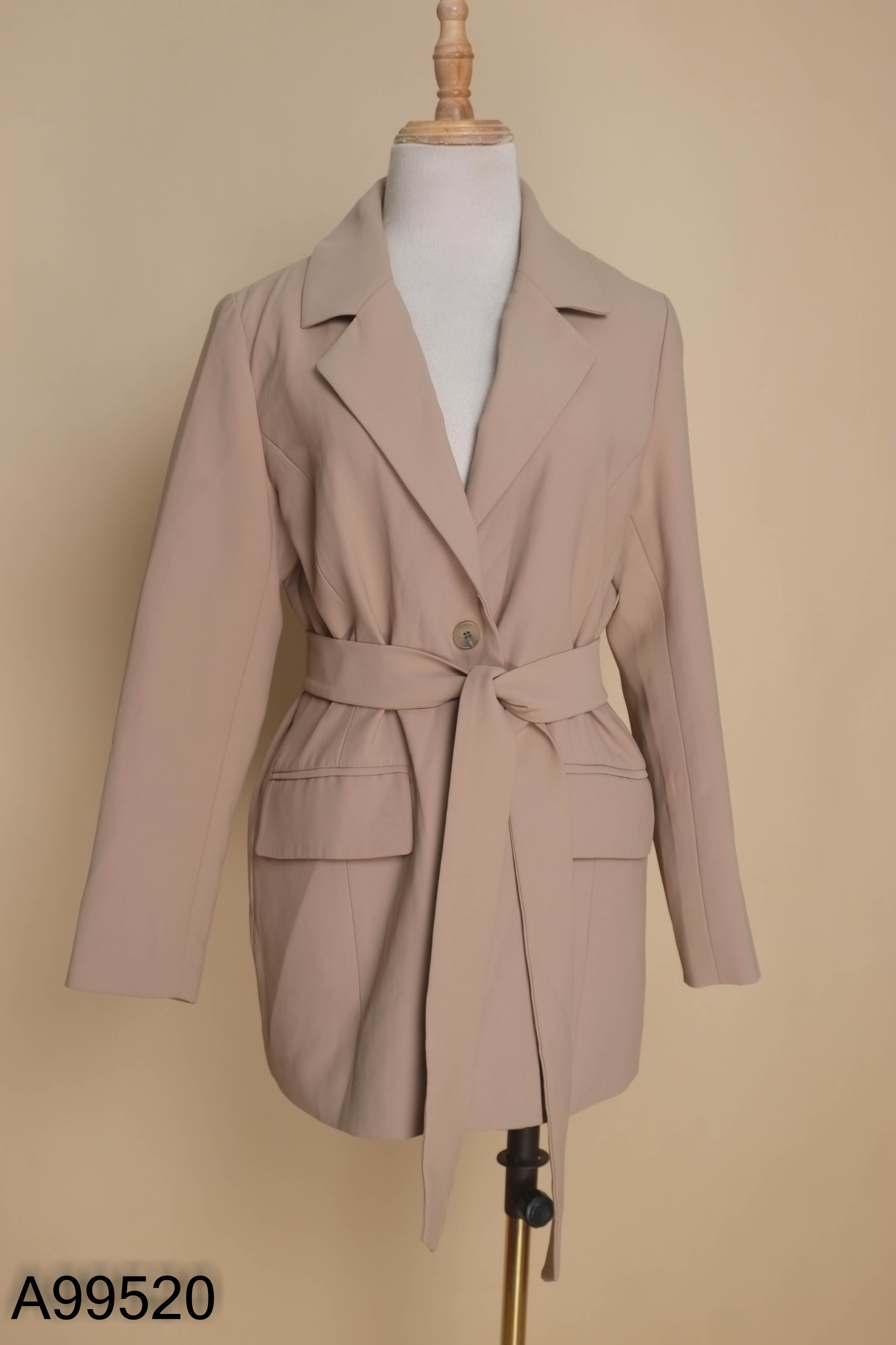 Áo blazer nâu trơn