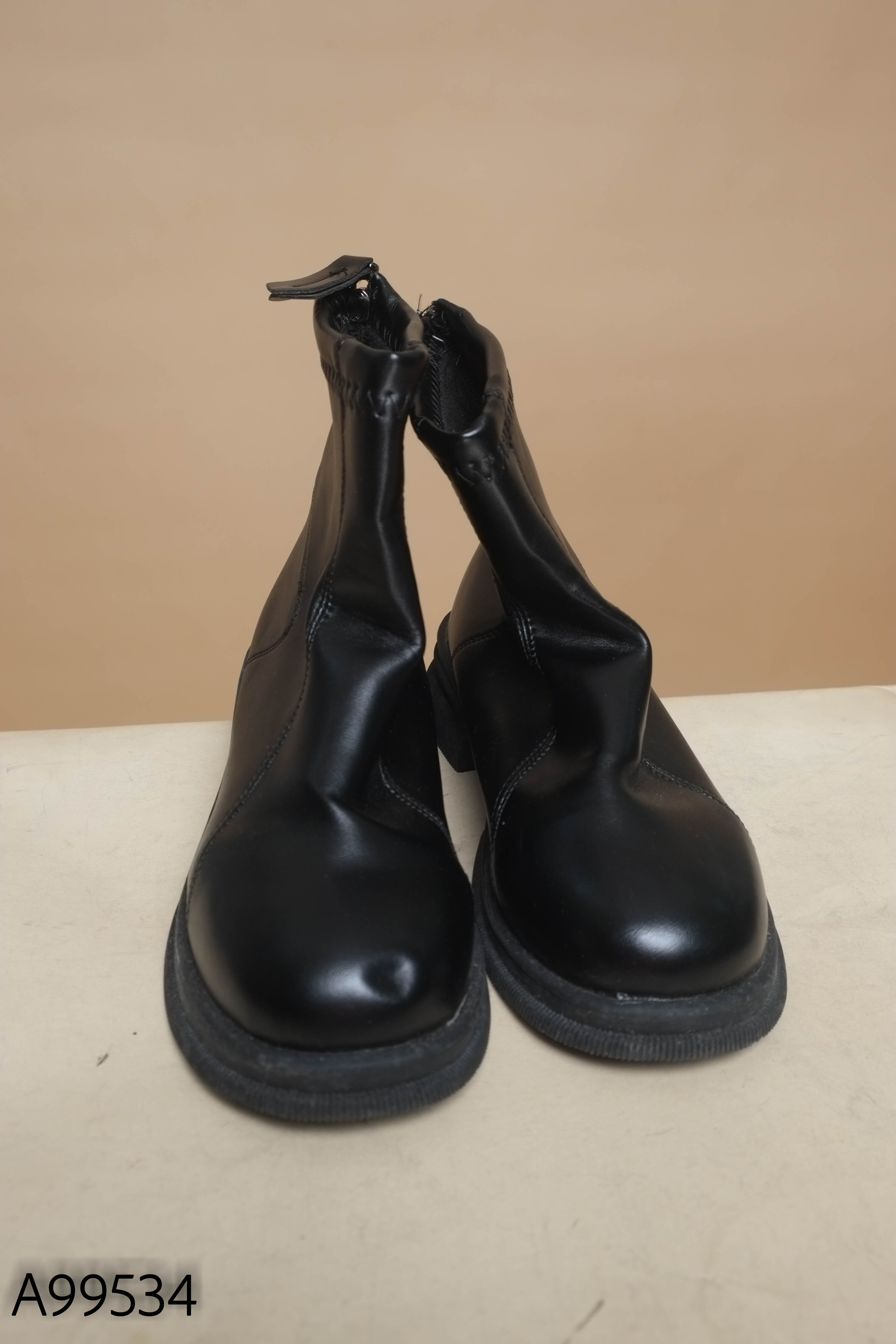 A9953410895-Boots đen dáng ngắn