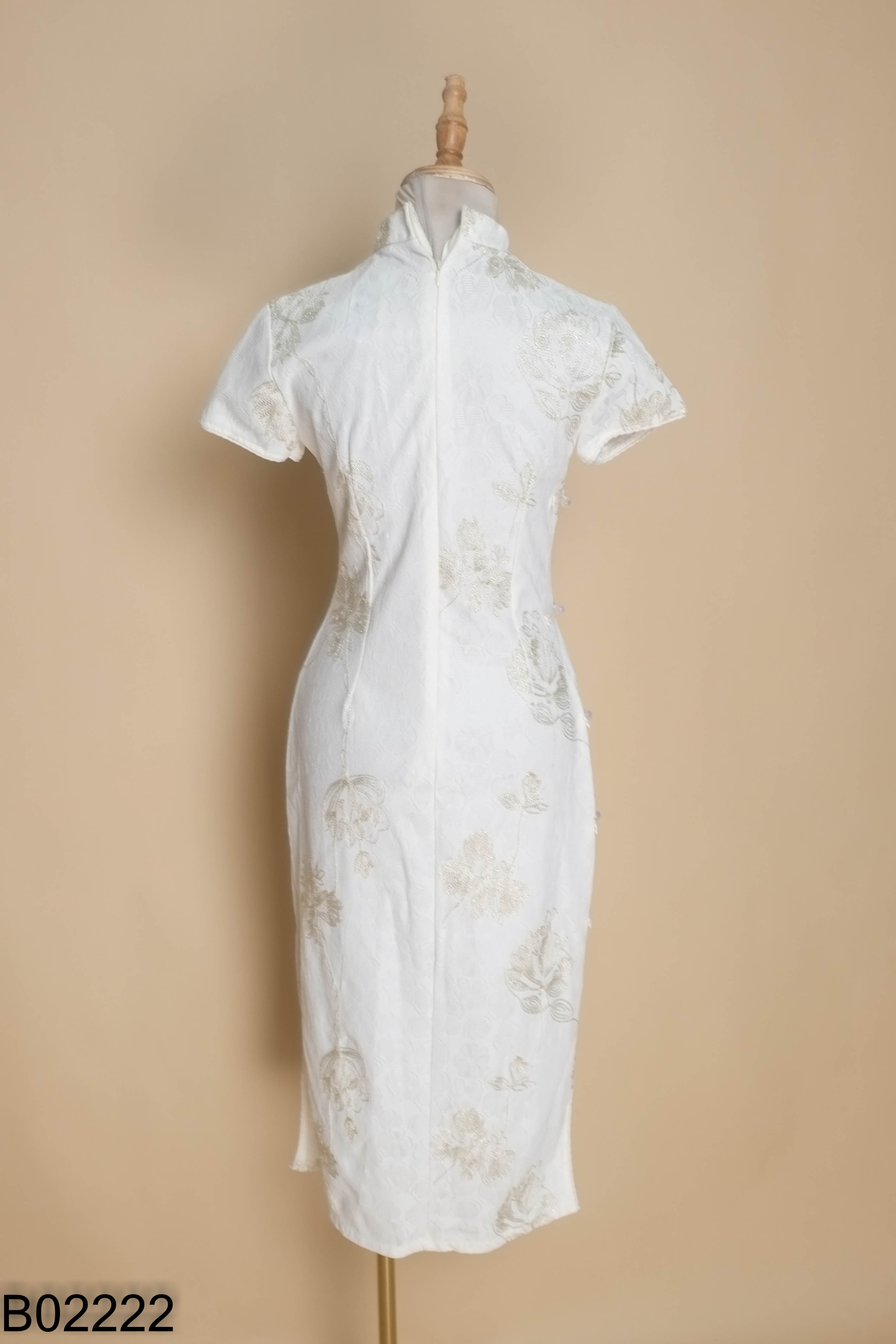 Váy sườn xám trắng FASHION đính cúc